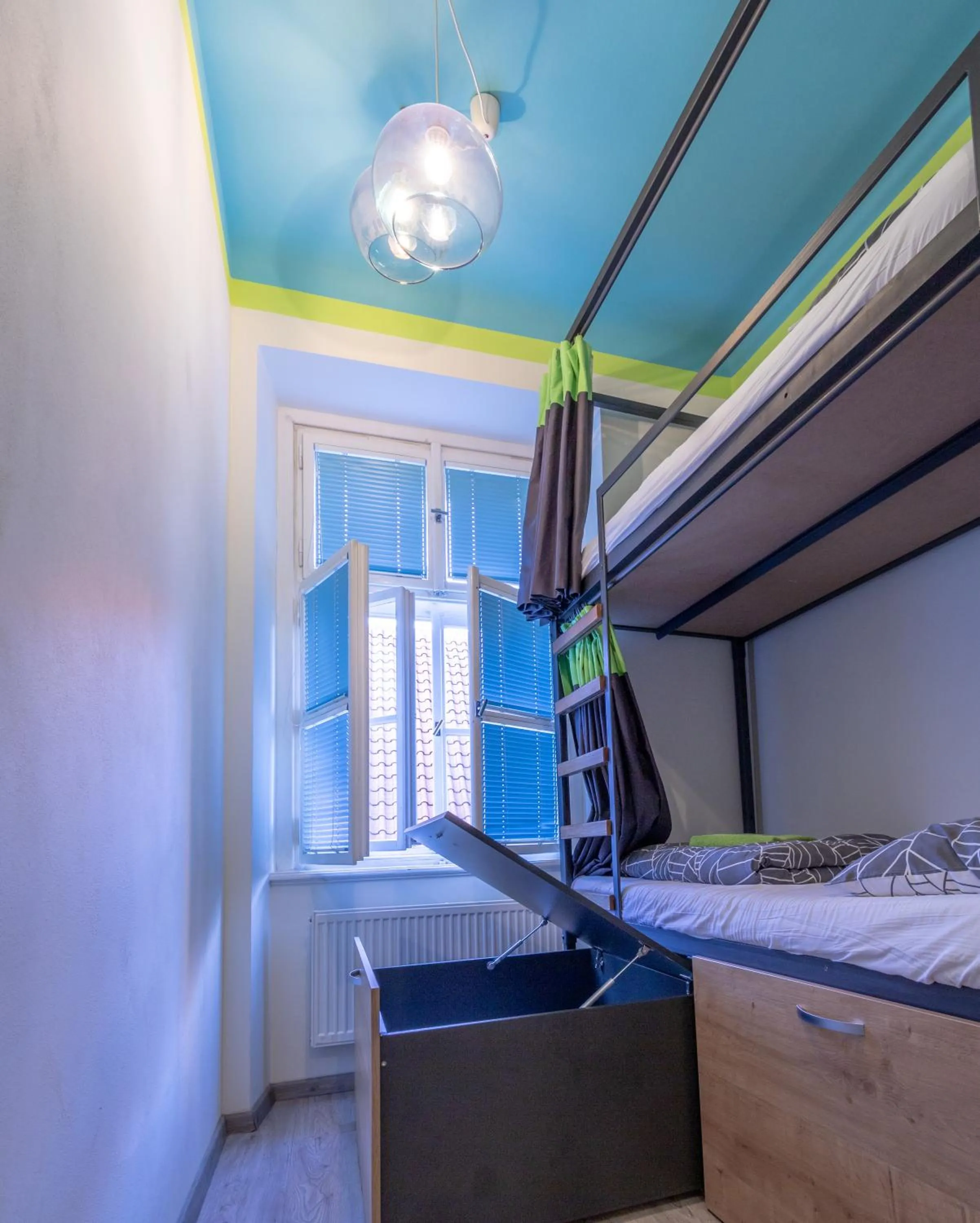 Bed in The RoadHouse Prague