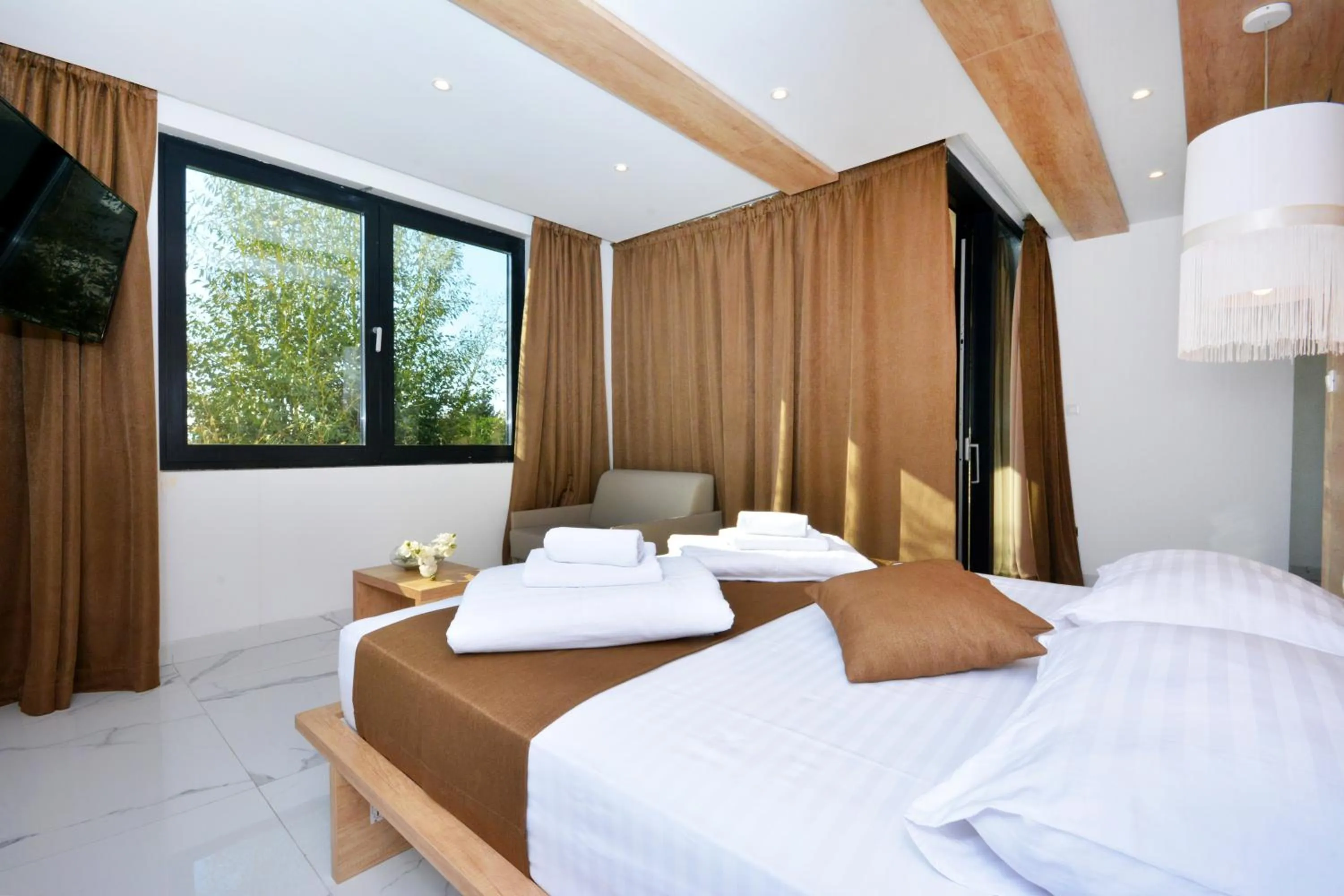 Photo of the whole room in Hotel Jona