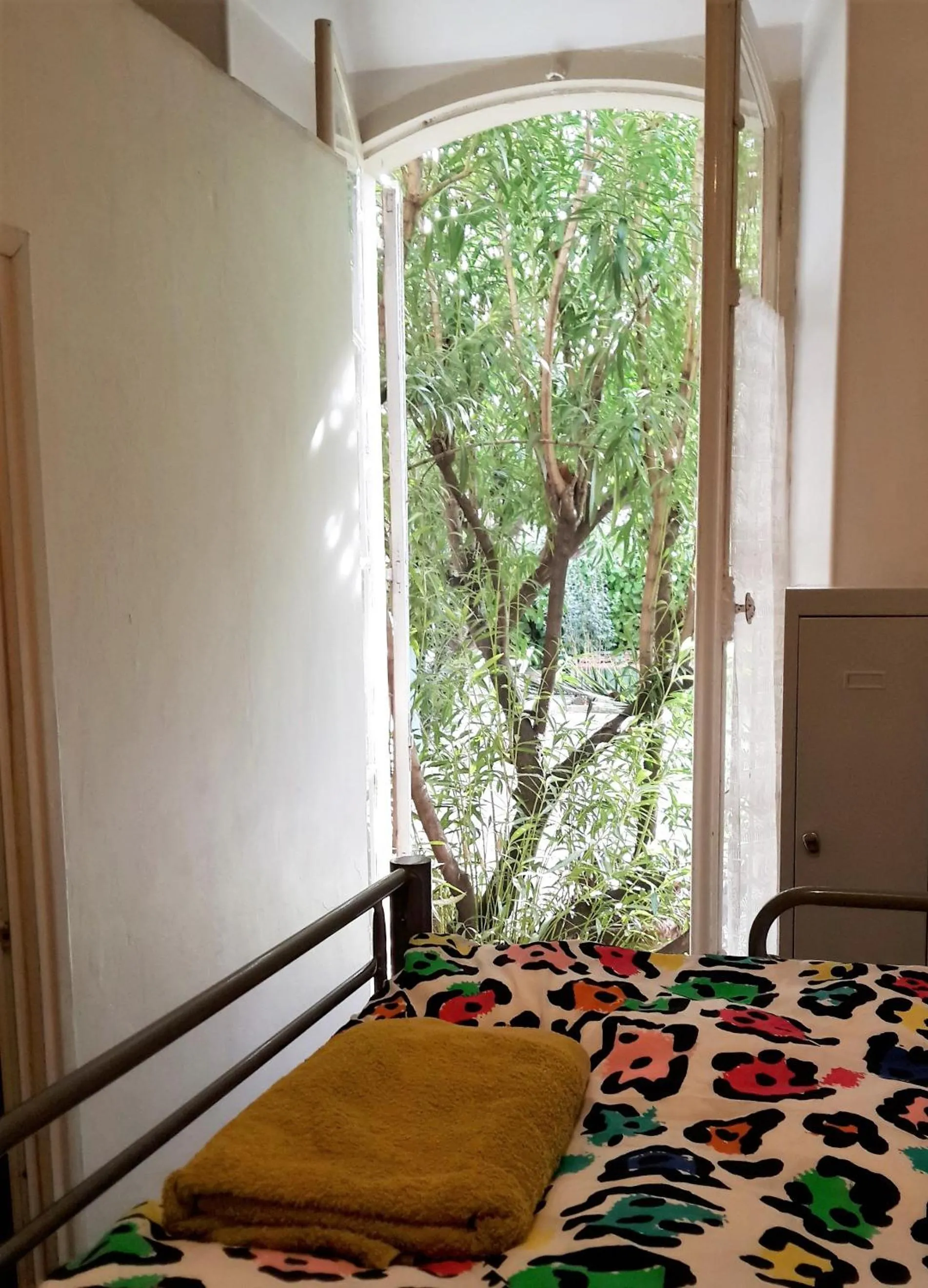 Garden view in Hôtel Belle Meunière