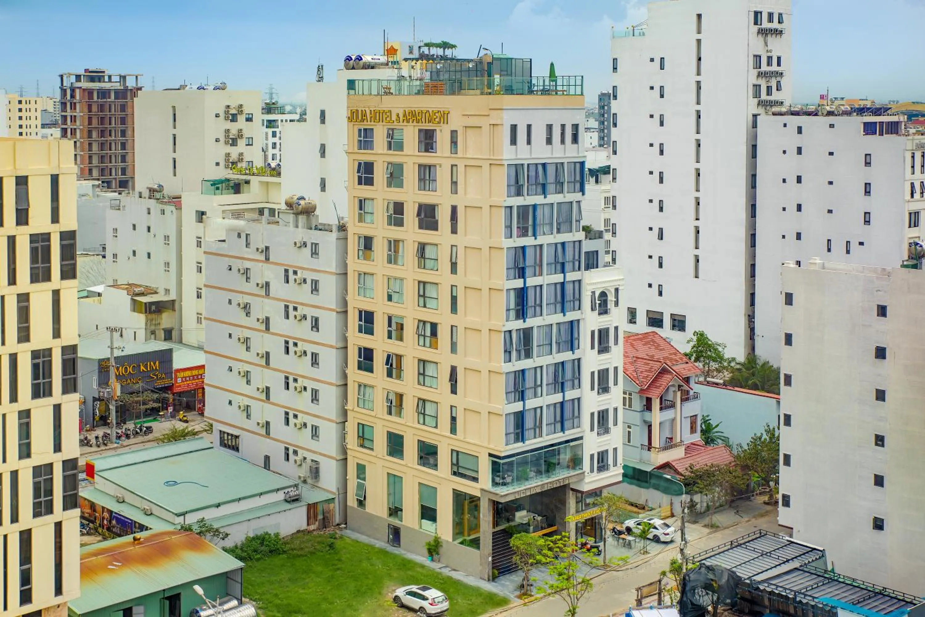 Property building in Jolia Hotel Danang Beach