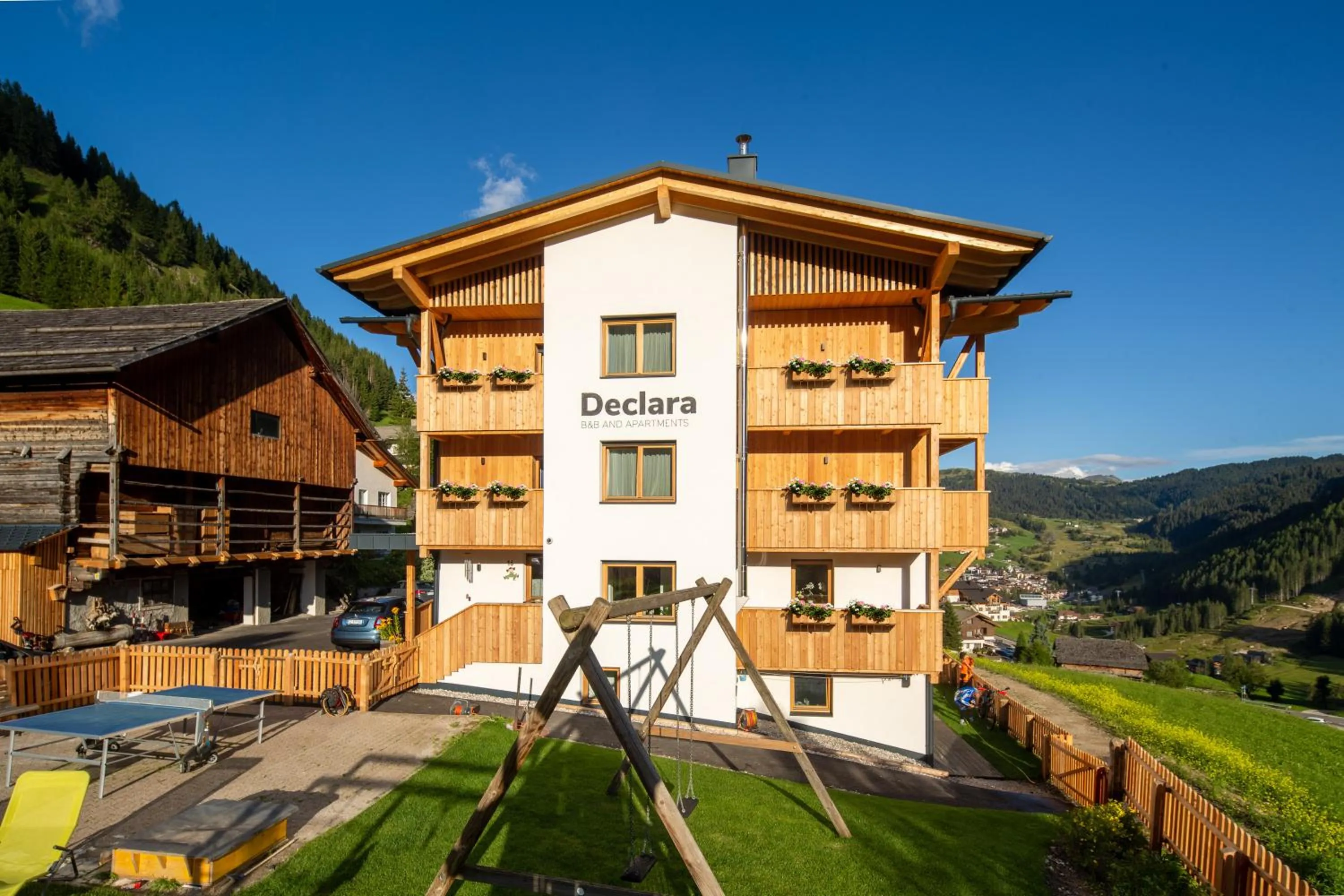 Property building in Declara B&B and apartaments