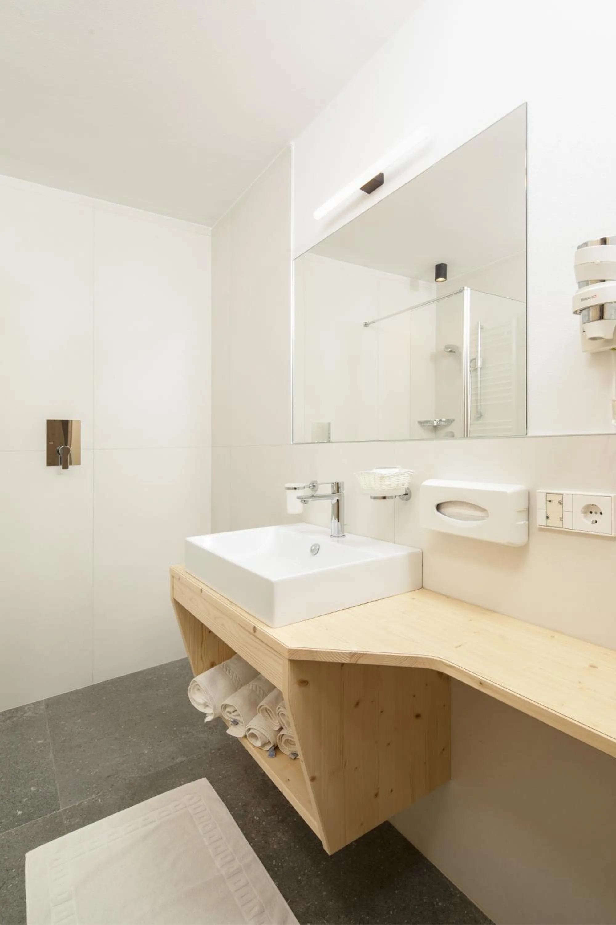 Bathroom in Declara B&B and apartaments