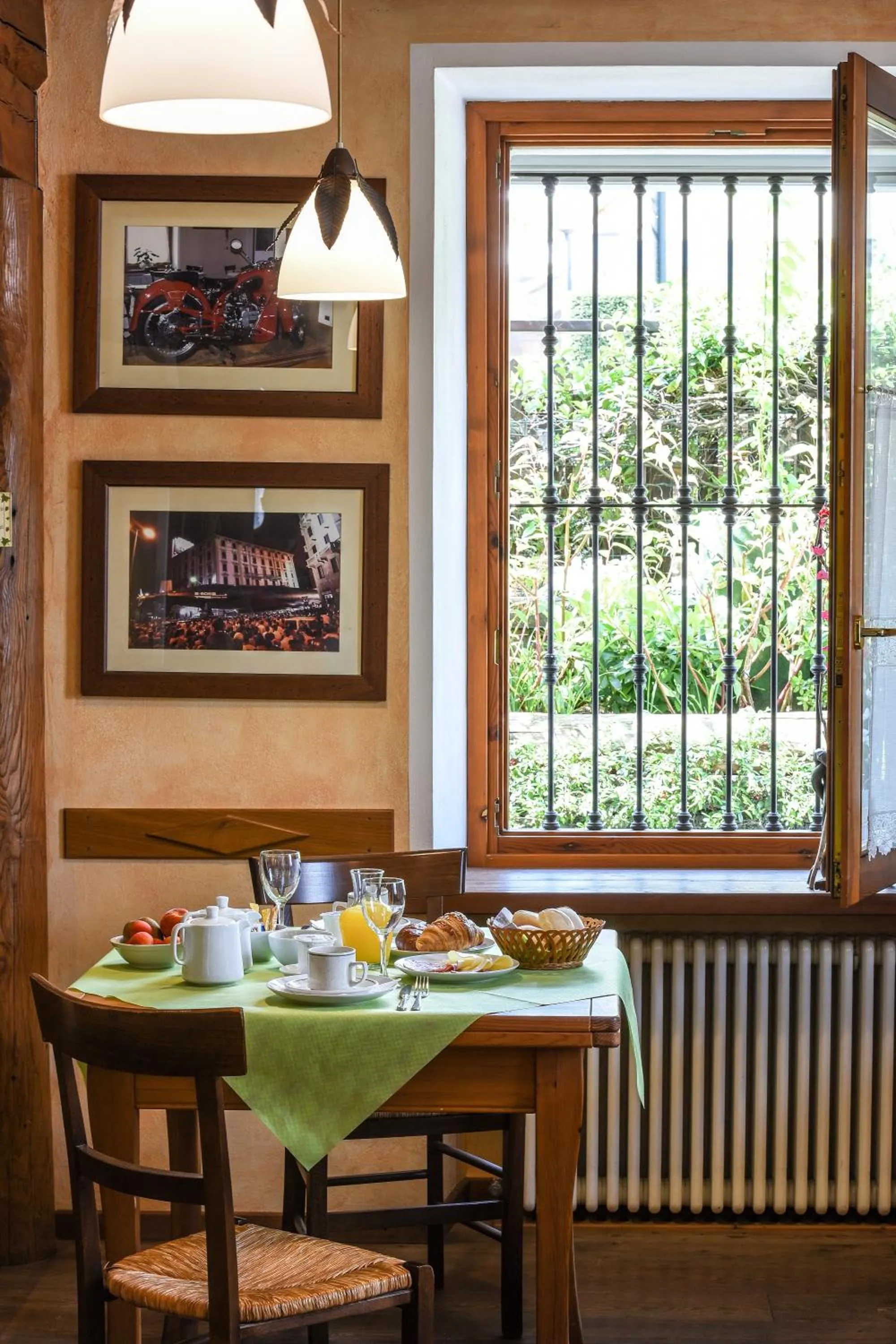 Restaurant/places to eat in Locanda Dell'Era
