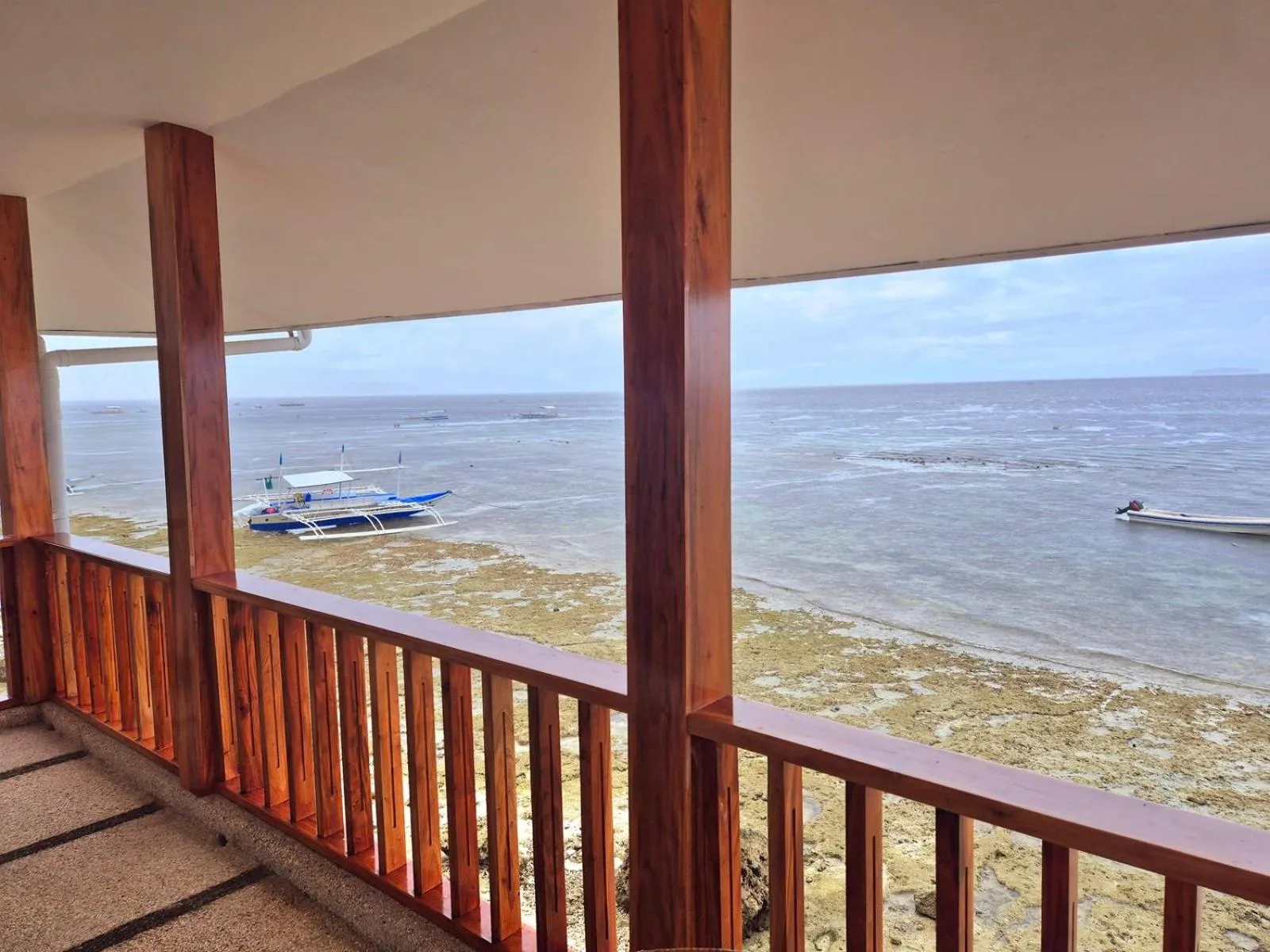 Balcony/Terrace in Quo Vadis Dive Resort