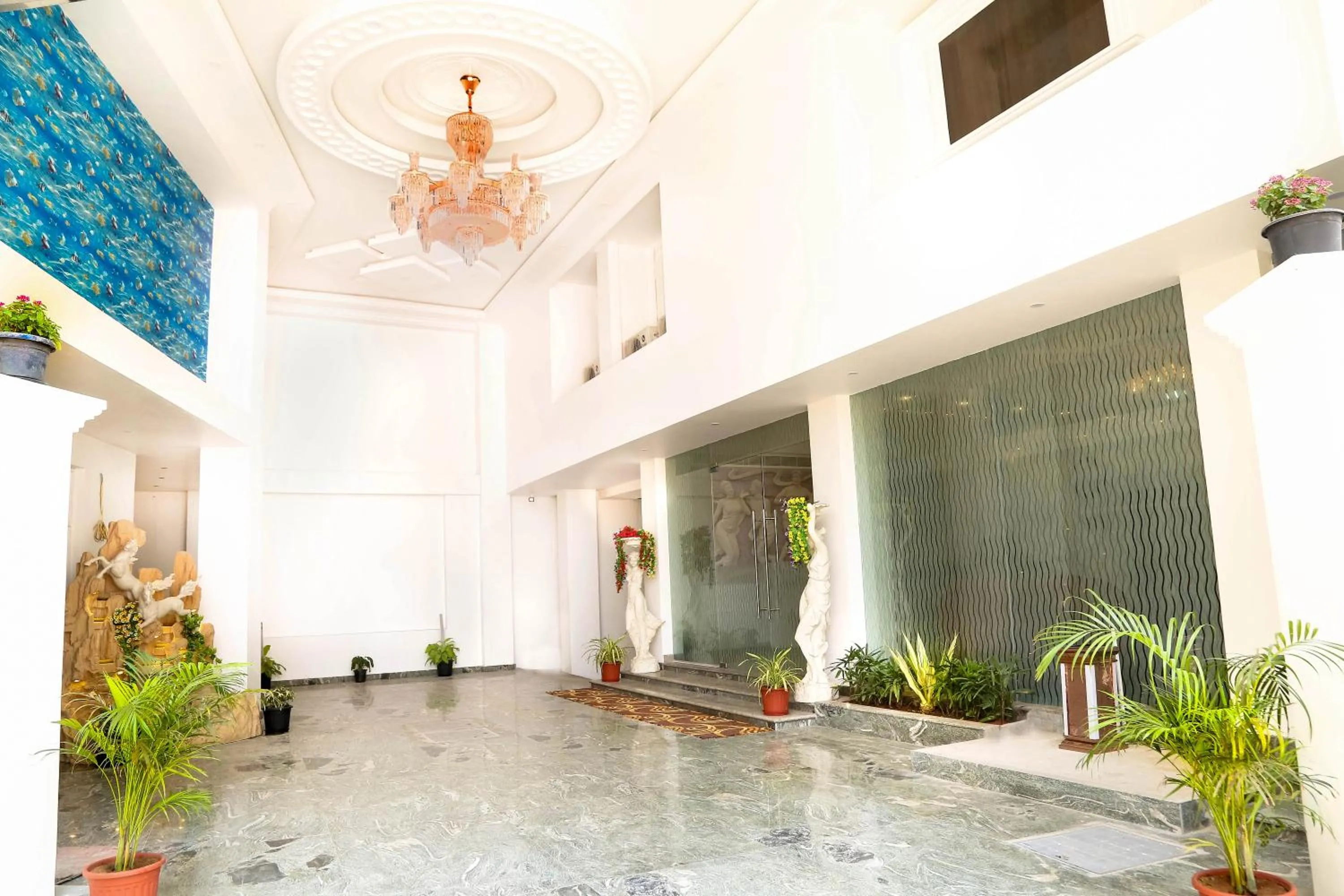 Facade/entrance in Sbk Park Inn