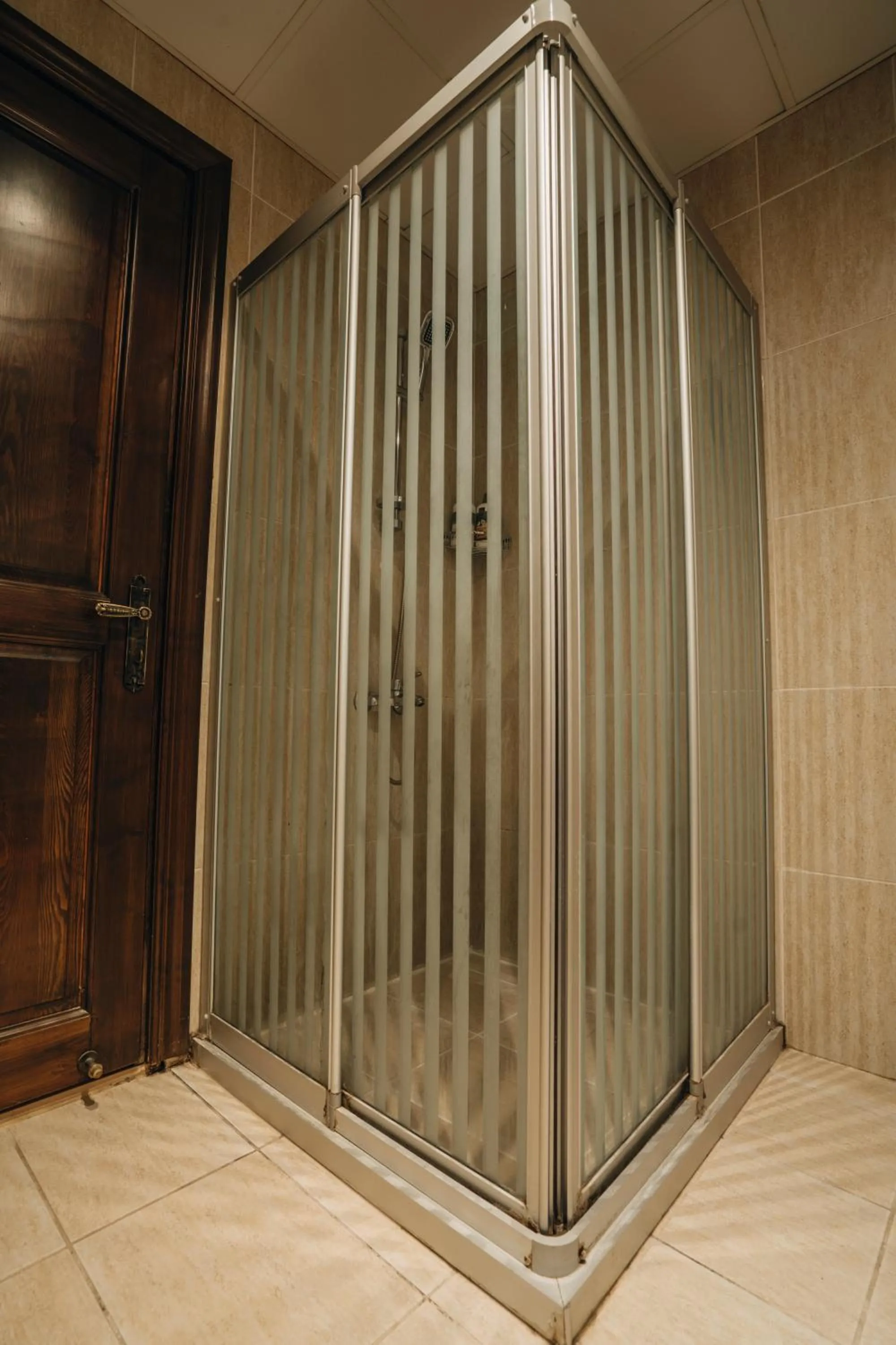 Bathroom in Gulliver Mansion Hotel