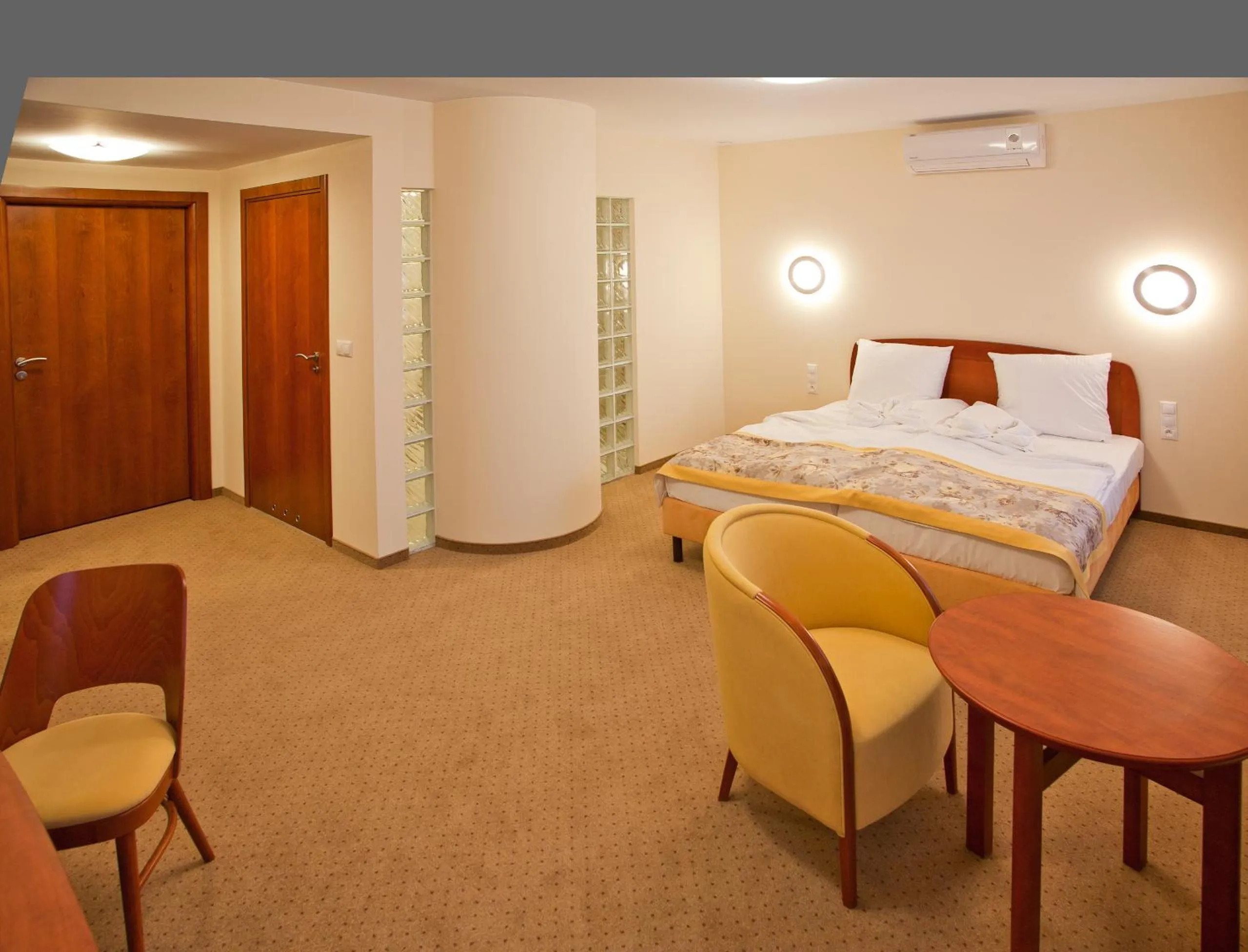 Deluxe Double Room - single occupancy in Hotel Rubin