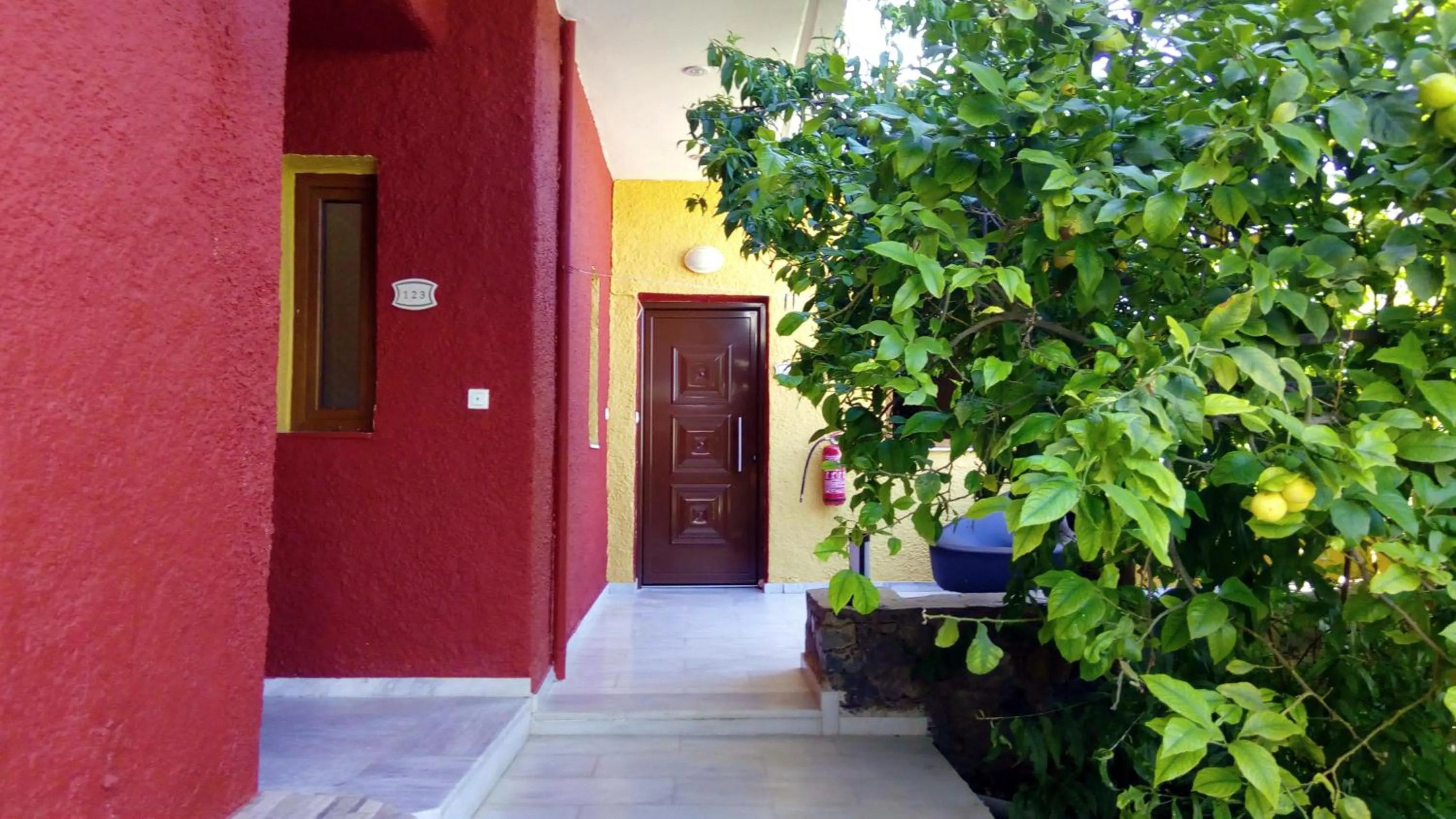 Balcony/Terrace in Katerini Apartments Hotel