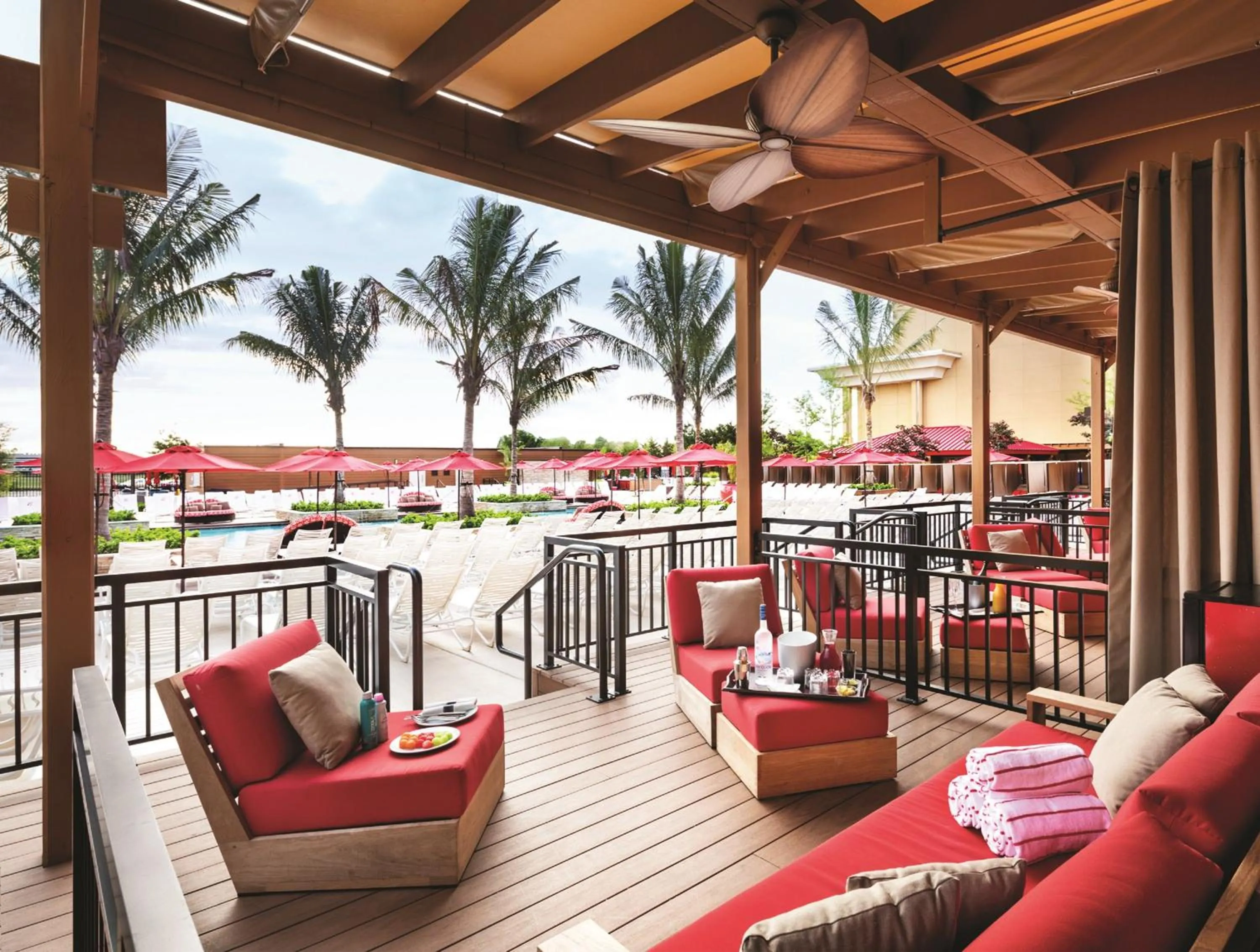 Swimming pool in Borgata Hotel Casino & Spa