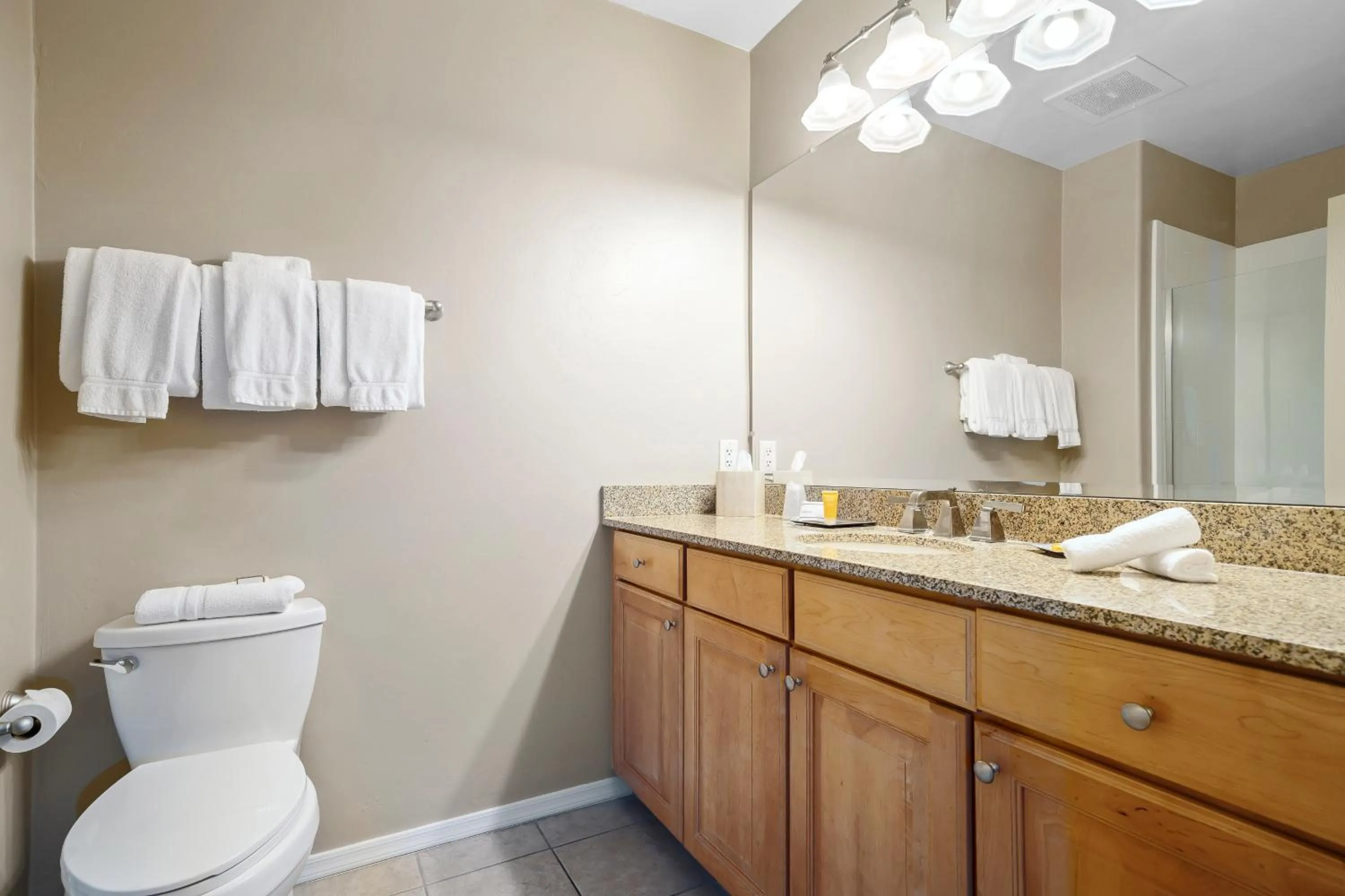 Bathroom in Canoa Ranch Golf Resort