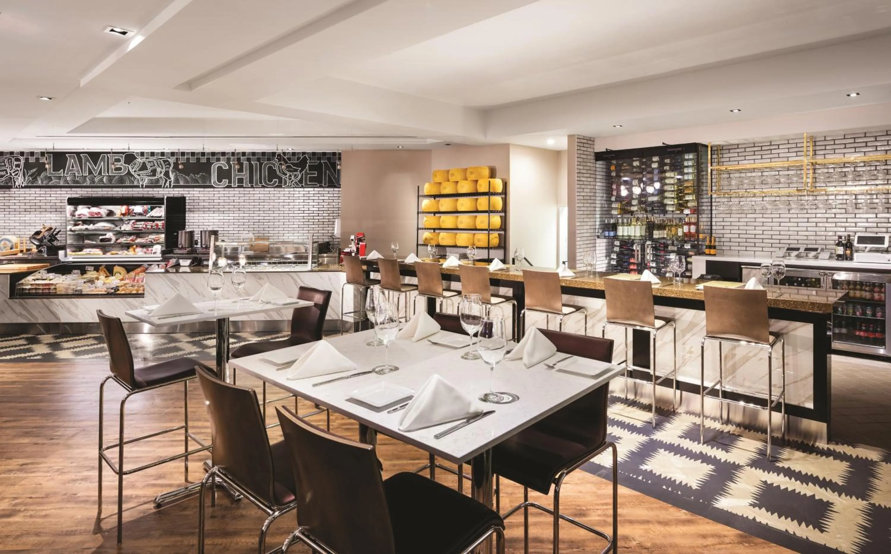 Restaurant/places to eat in MGM Tower at Borgata