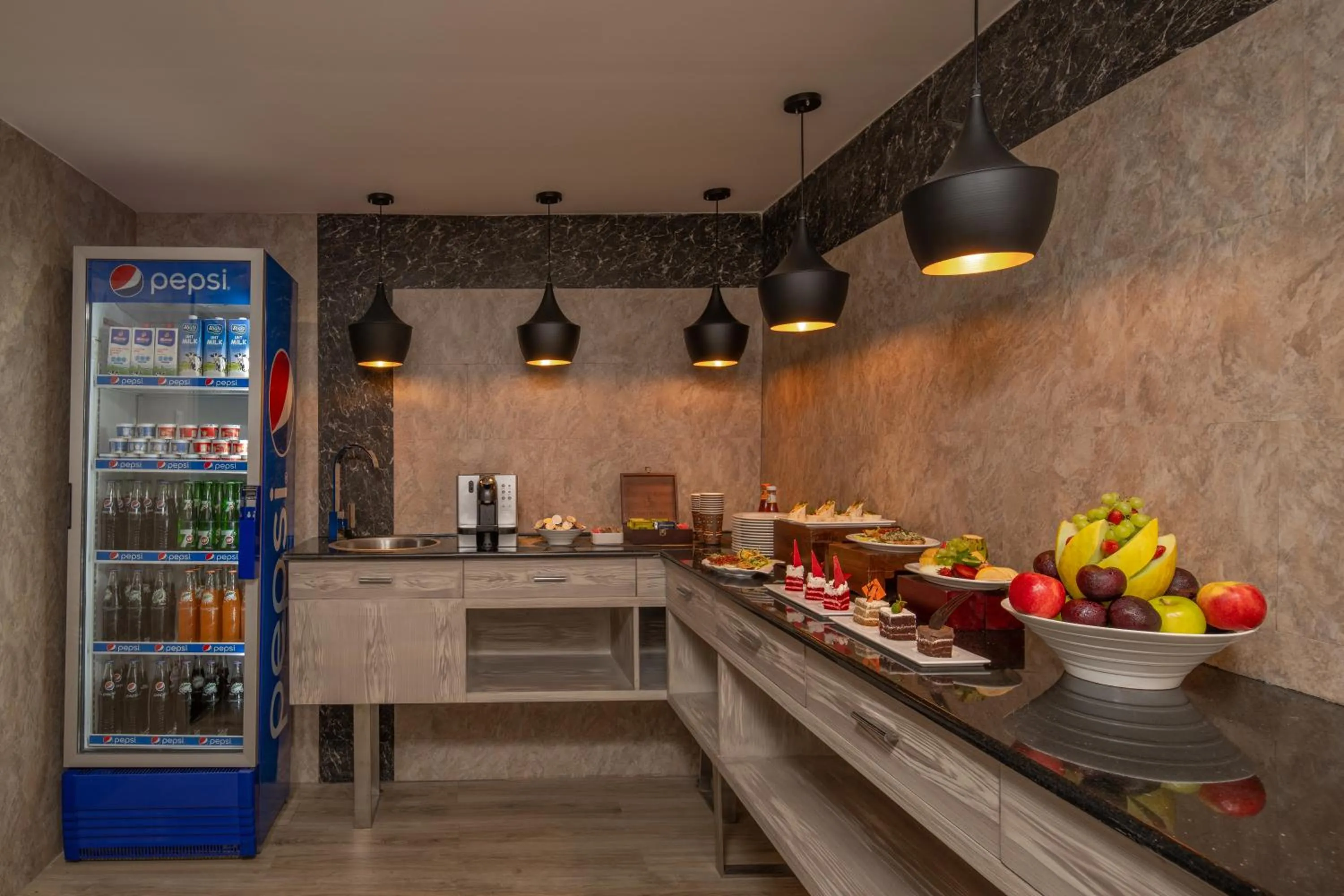 Food and drinks in Delta Hotels by Marriott Dar es Salaam