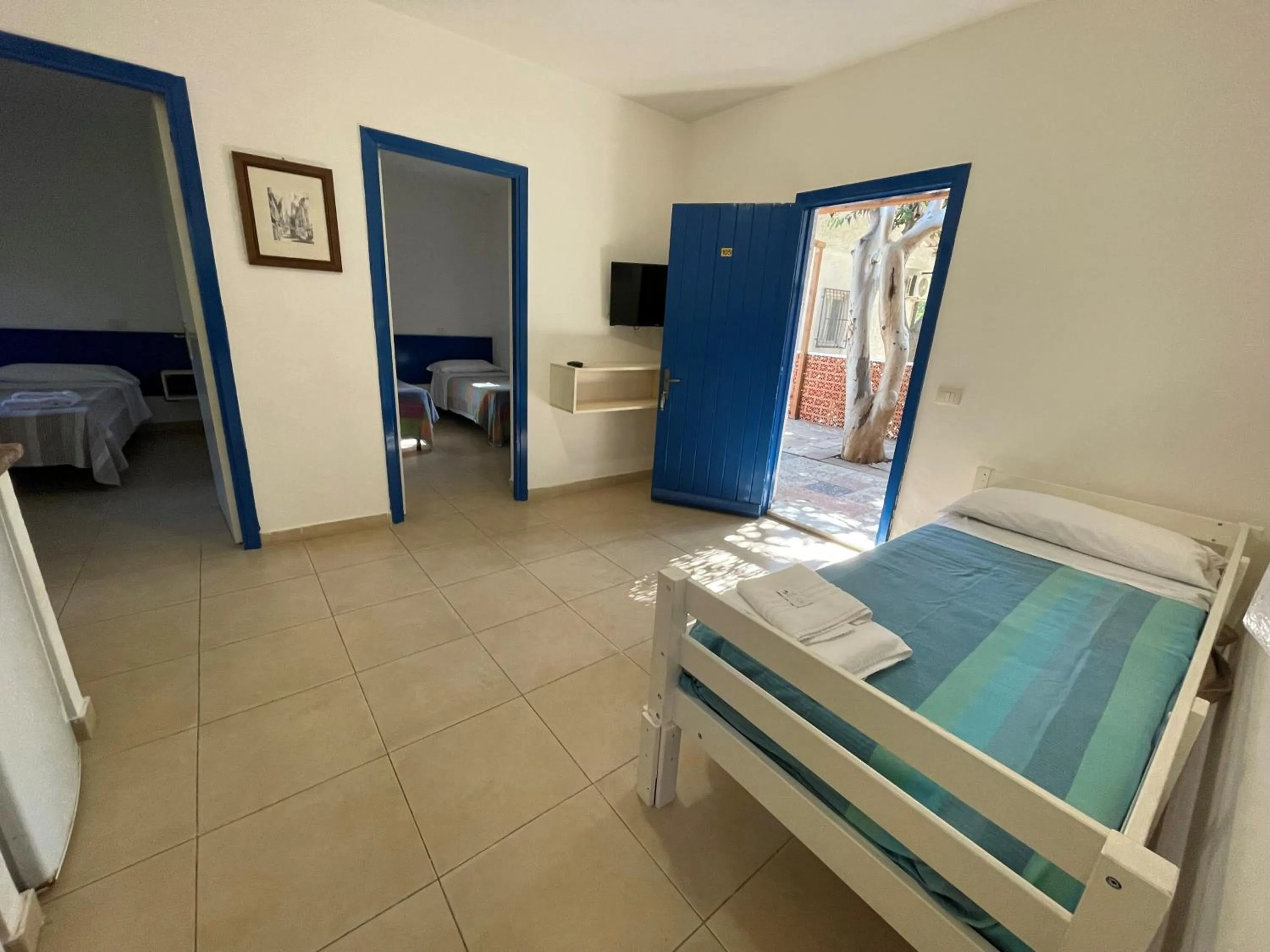 Bed in Villaggio Turistico Europeo