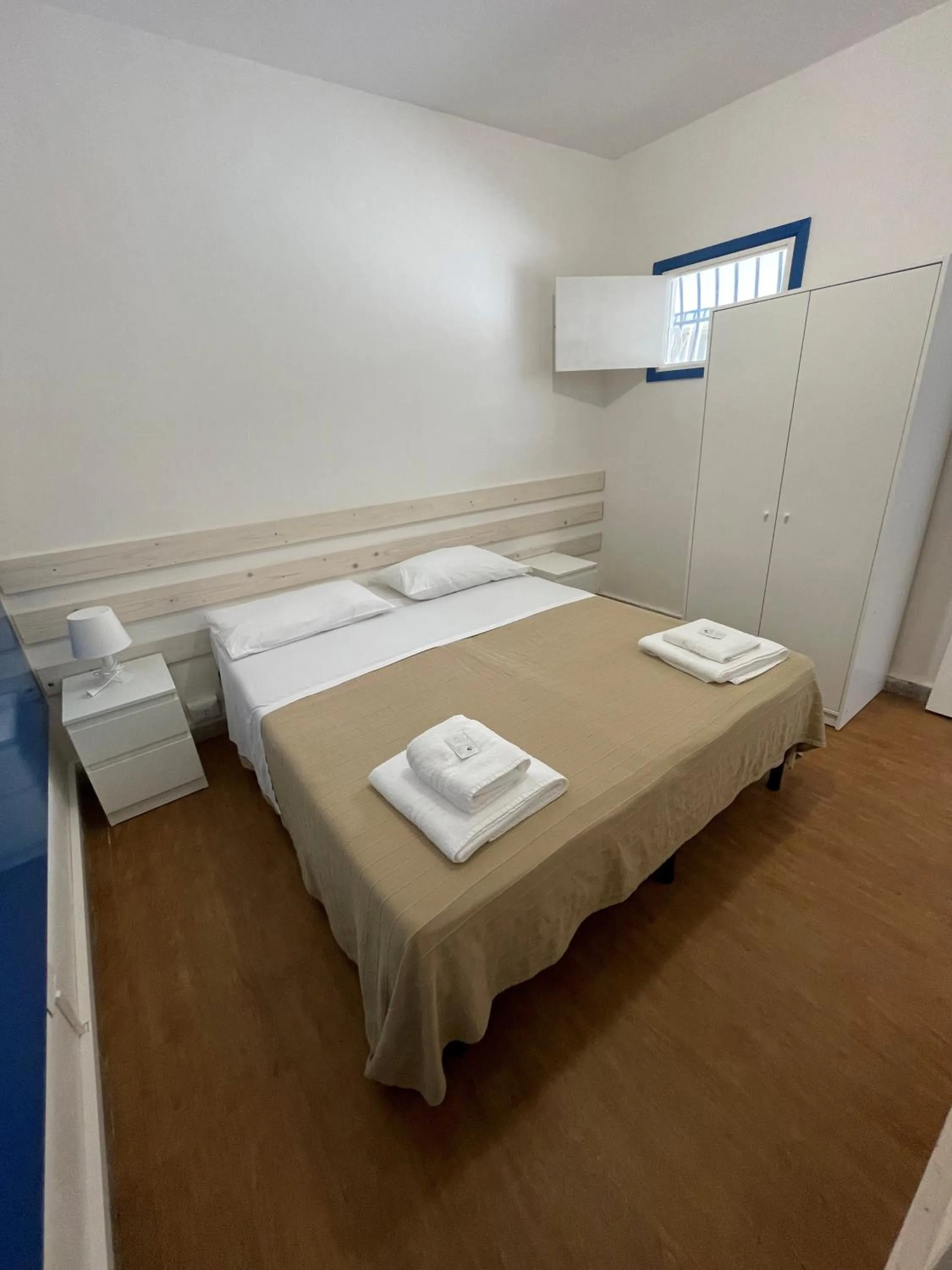 Bed in Villaggio Turistico Europeo