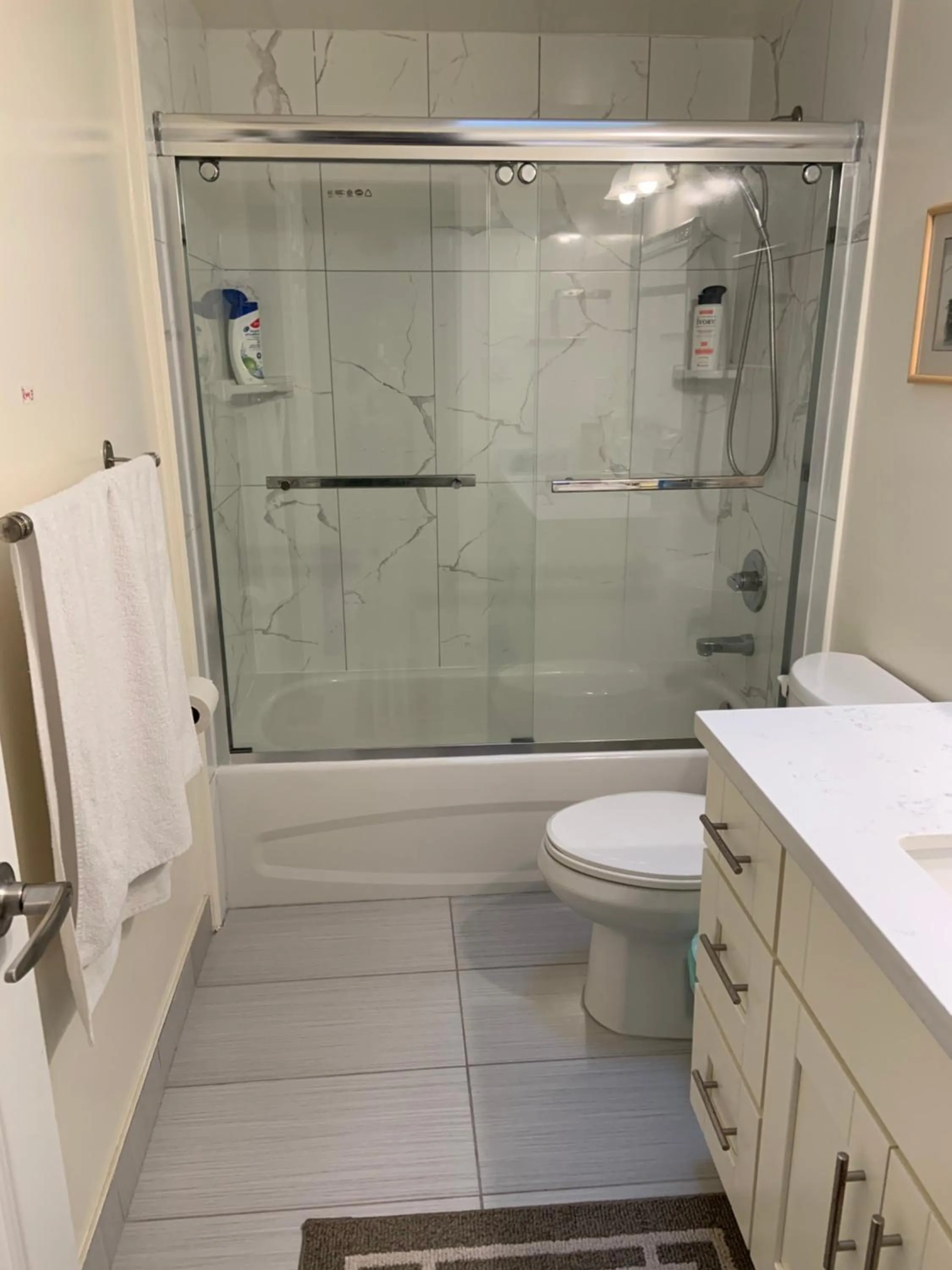 Orchid House near Vancouver YVR Airport