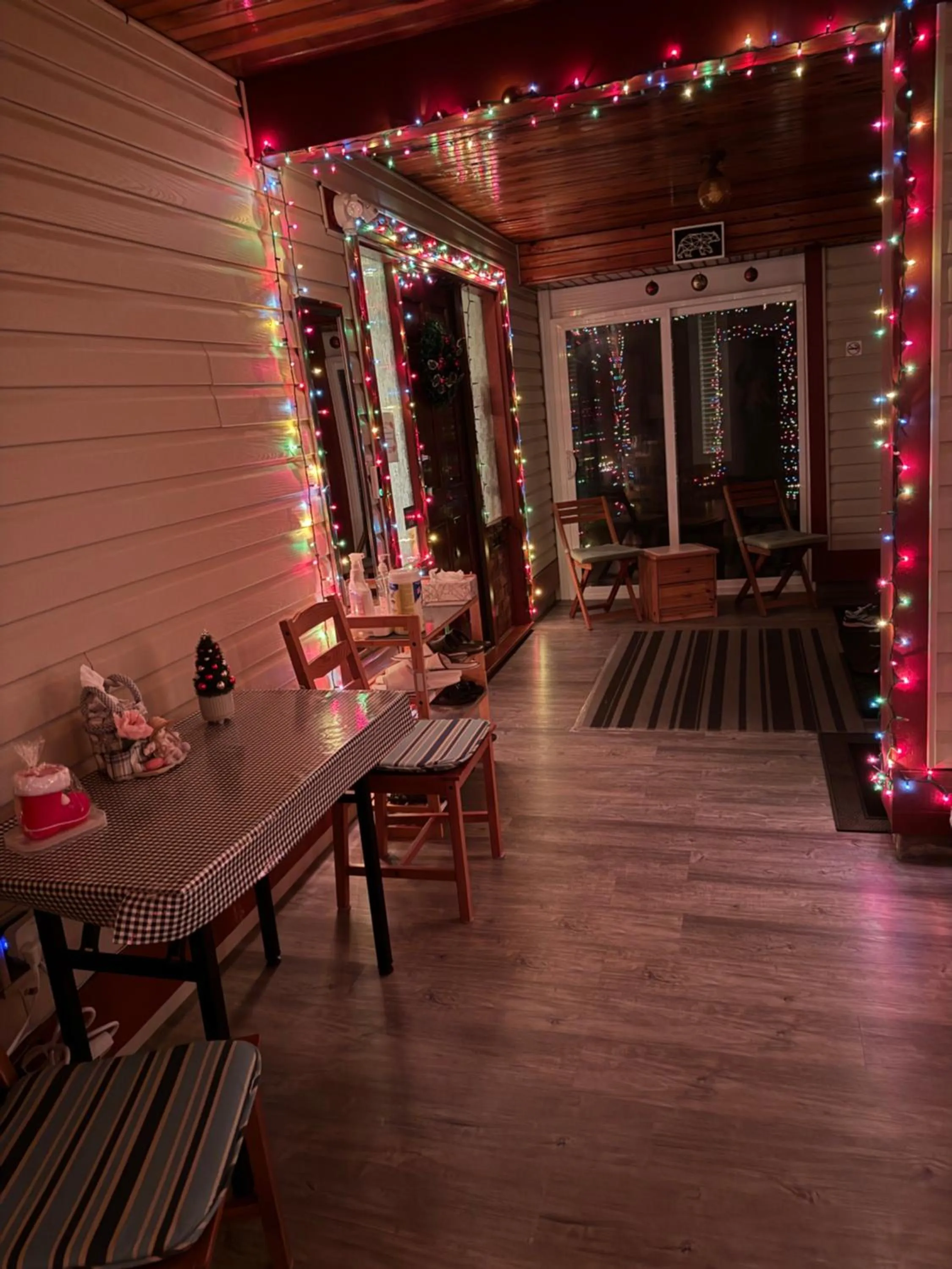 Orchid House near Vancouver YVR Airport