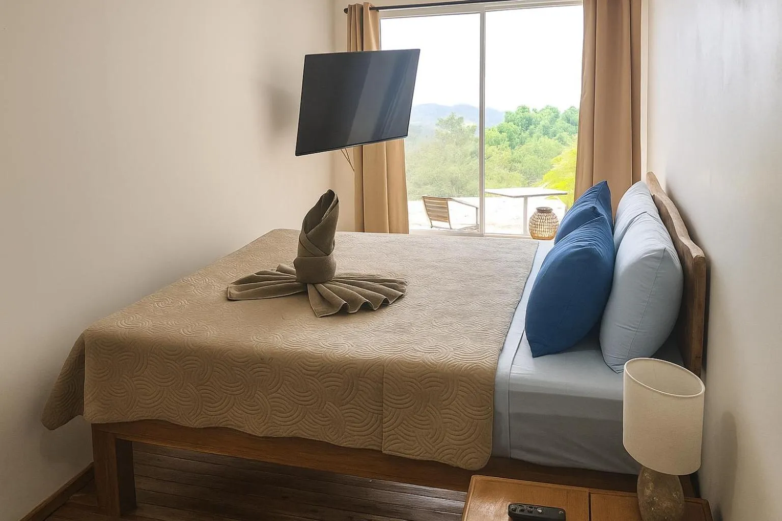 Bedroom, Bed in Lodge Las Estrellas de Samara - Ocean View