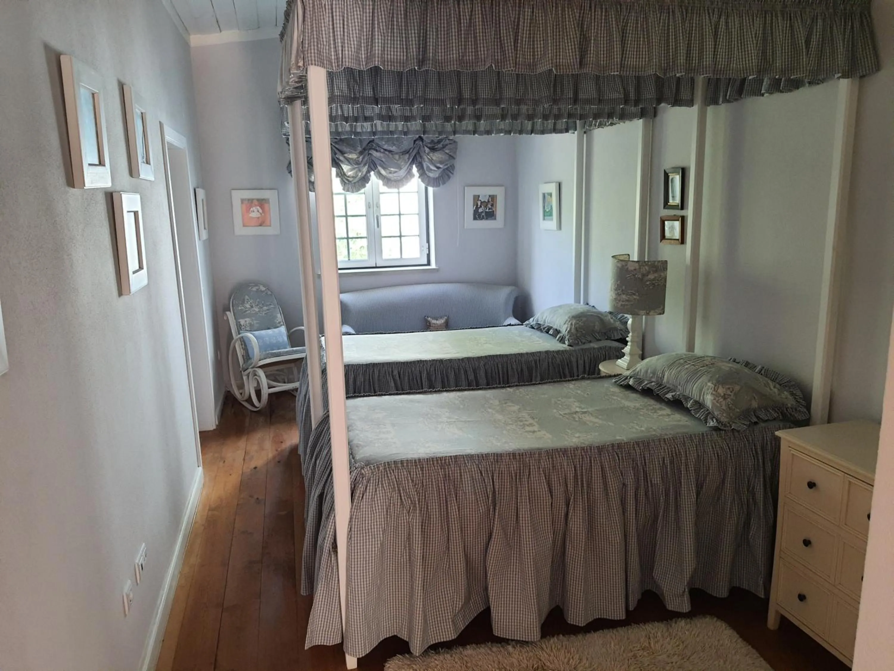 Bedroom, Bed in Casa D Obidos