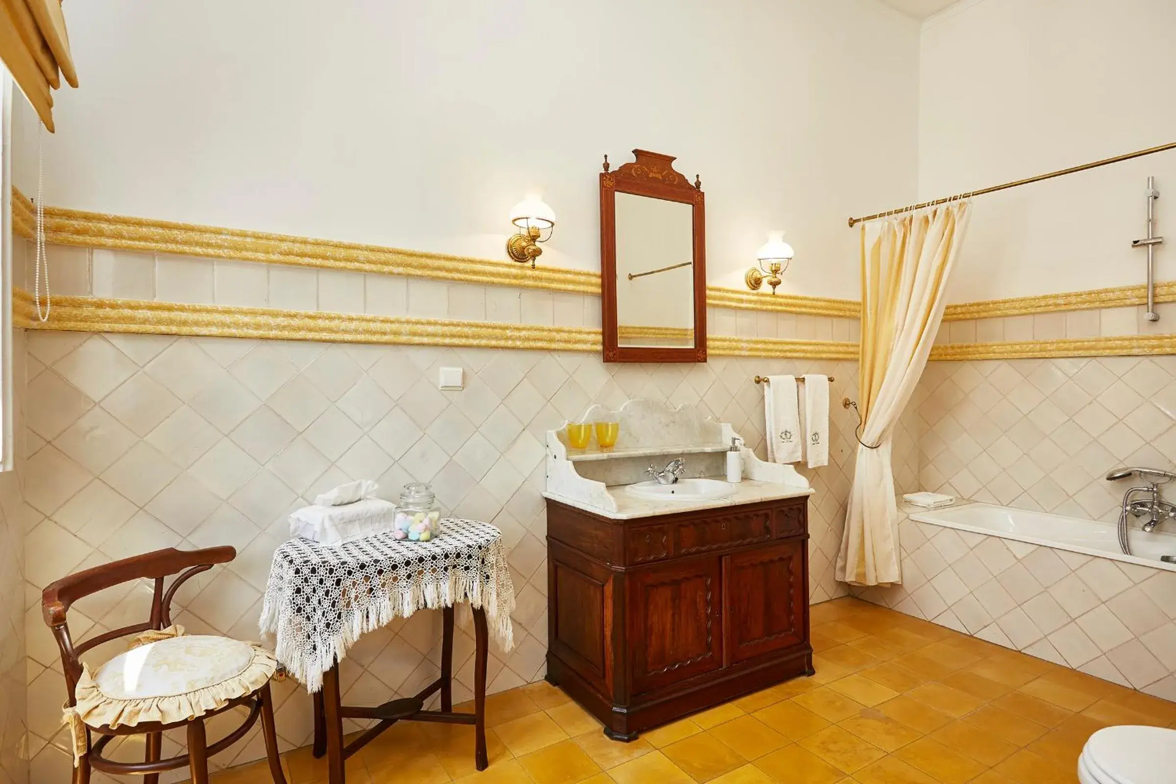 Twin Room in Casa D Obidos Twin Room in Casa D Obidos