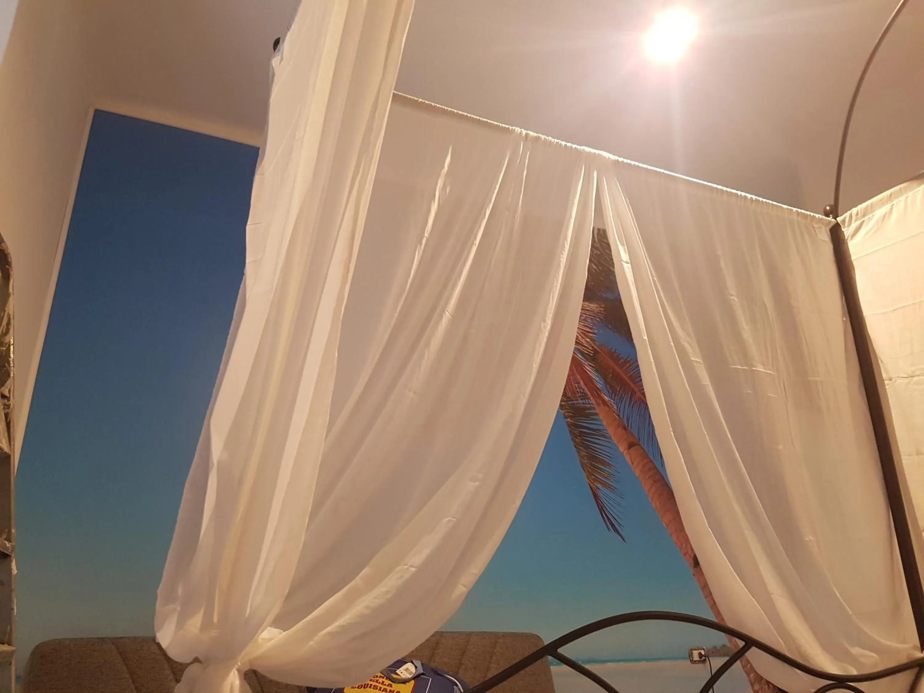 Photo of the whole room in Bed Rho Stazione - Fiera