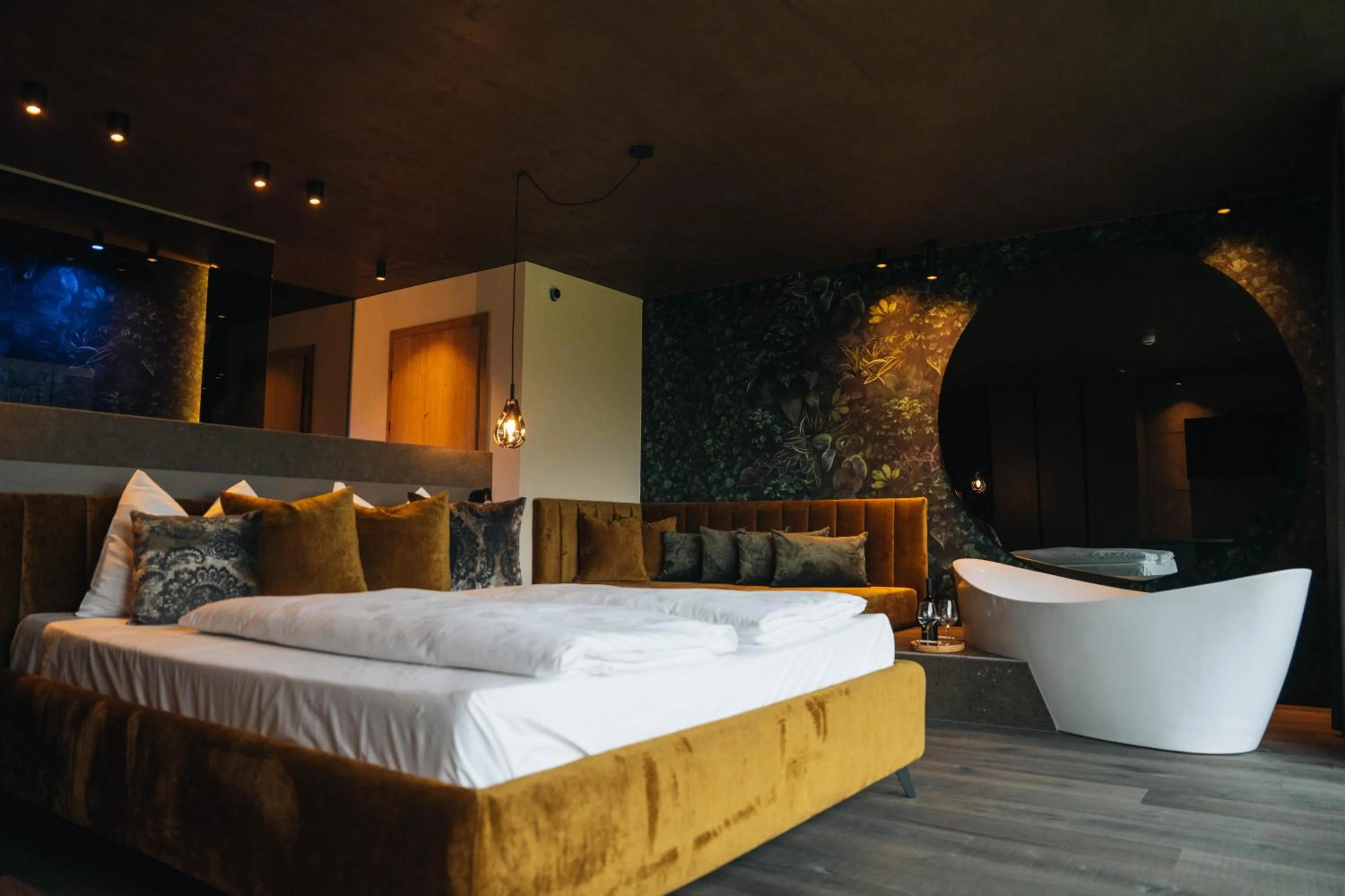 Photo of the whole room, Bed in Hotel Wochtla Buam