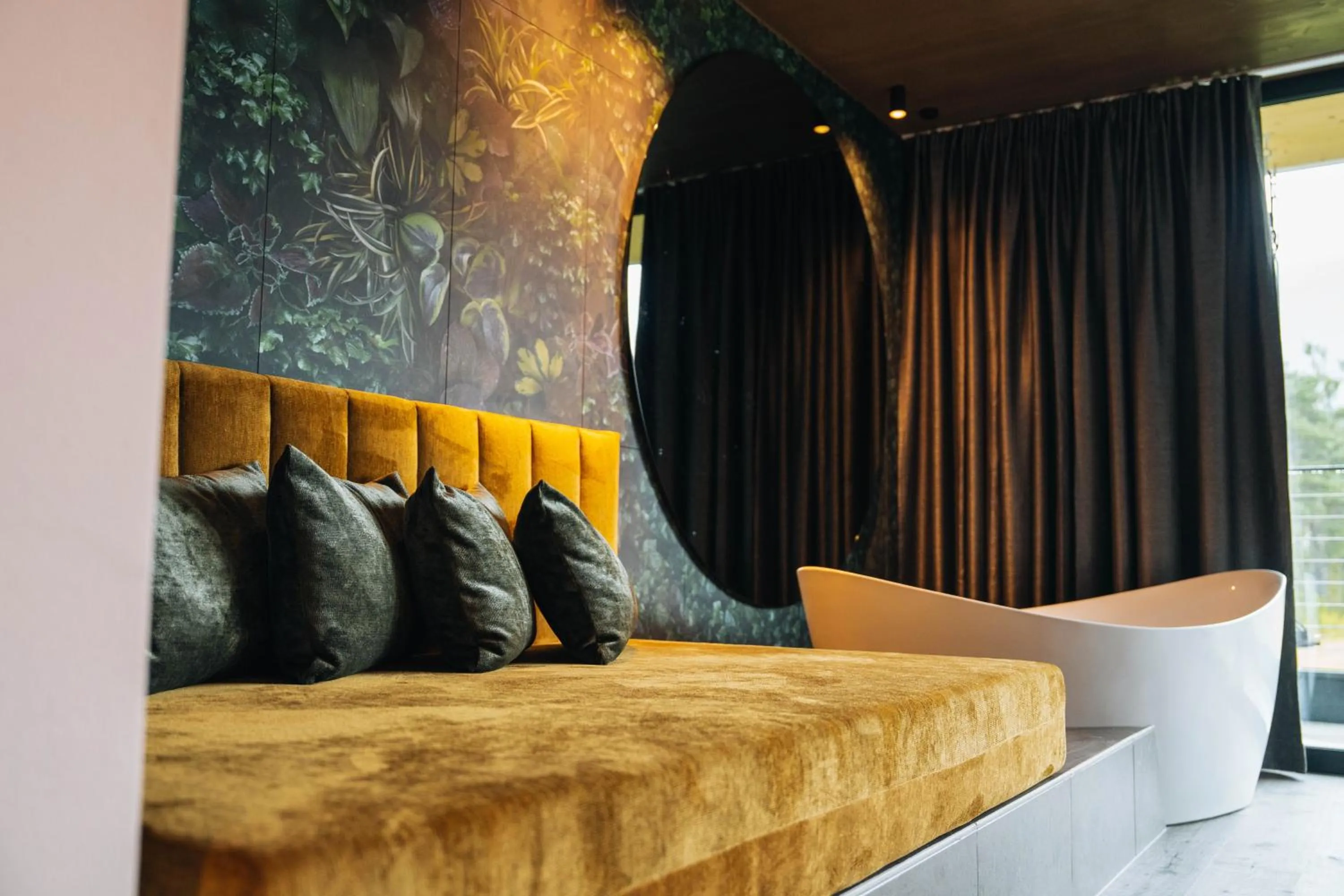 Seating area, Bed in Hotel Wochtla Buam