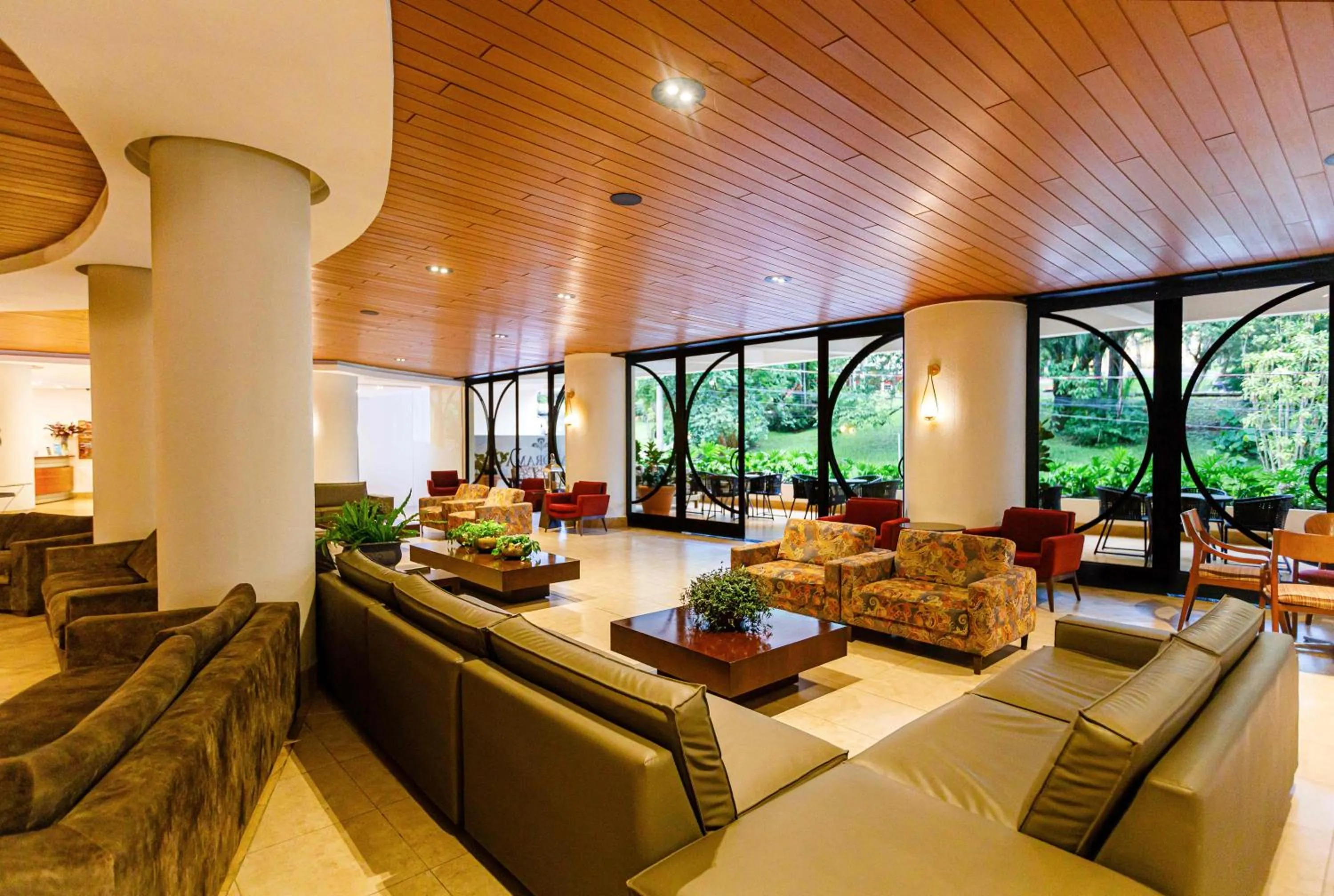 Seating area in Panorama Hotel & Spa