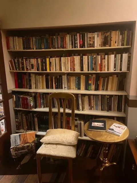 Library in La Gabetière