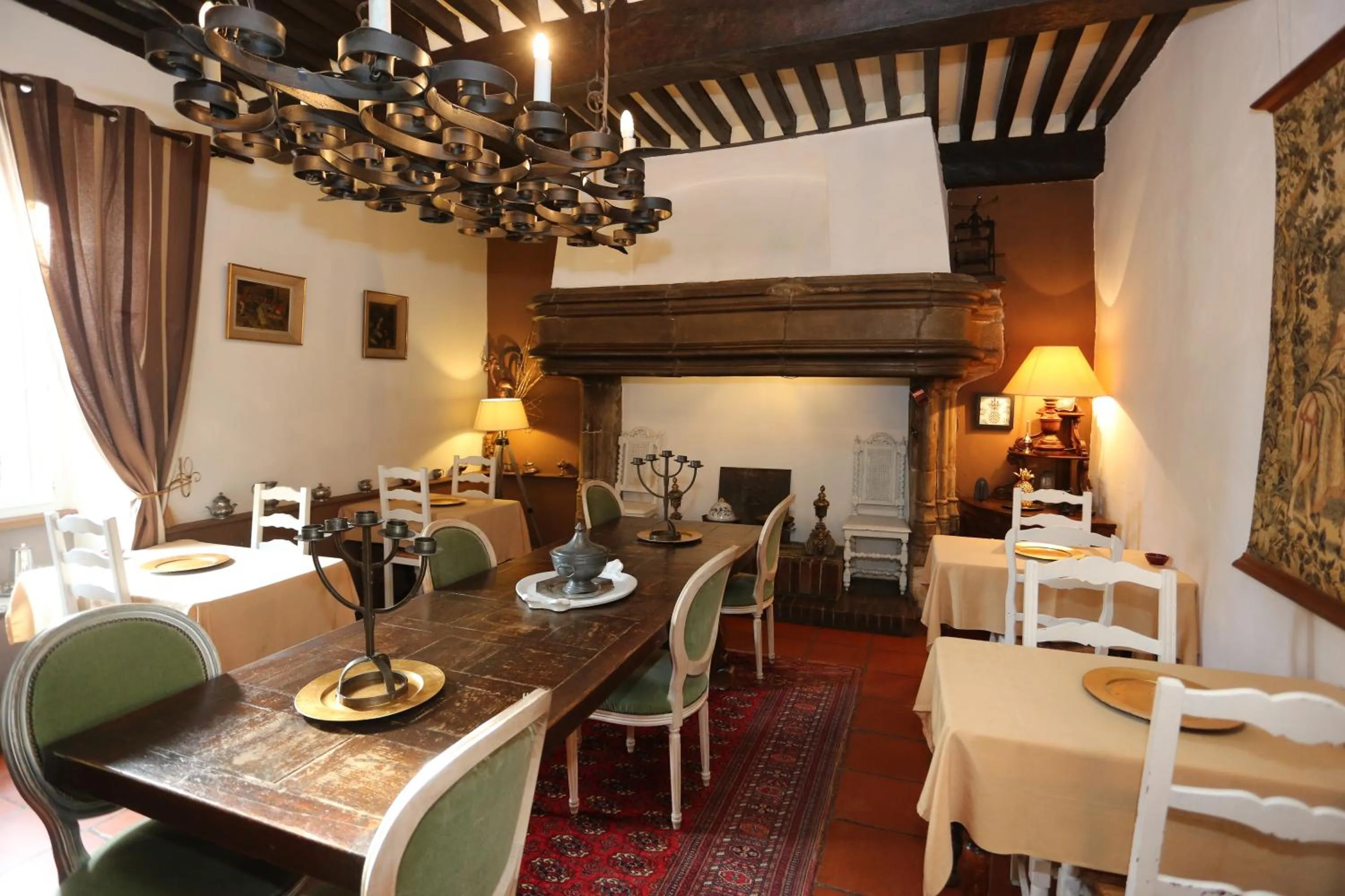 Dining area in La Gabetière