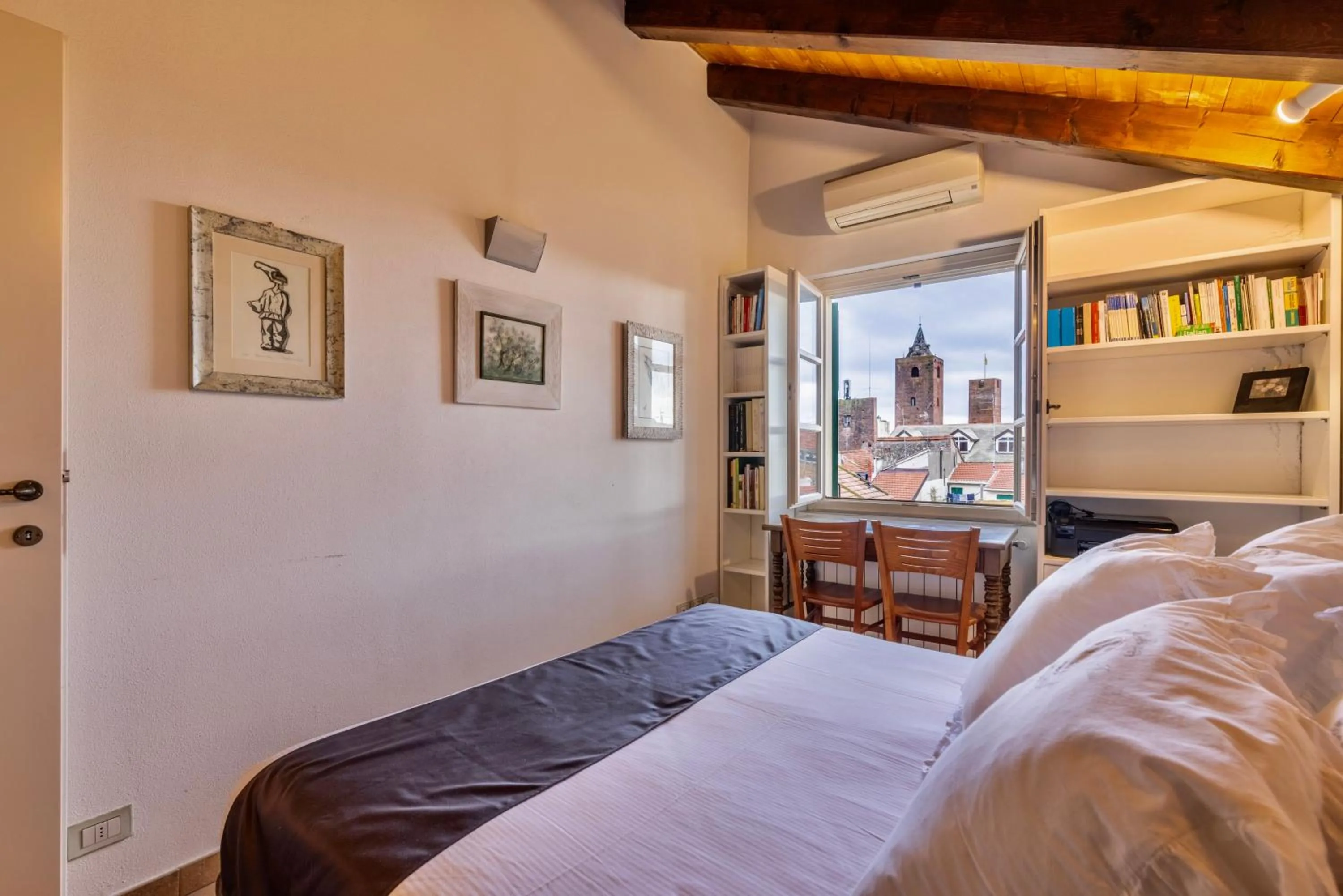 Bedroom, Bed in Baba Residences