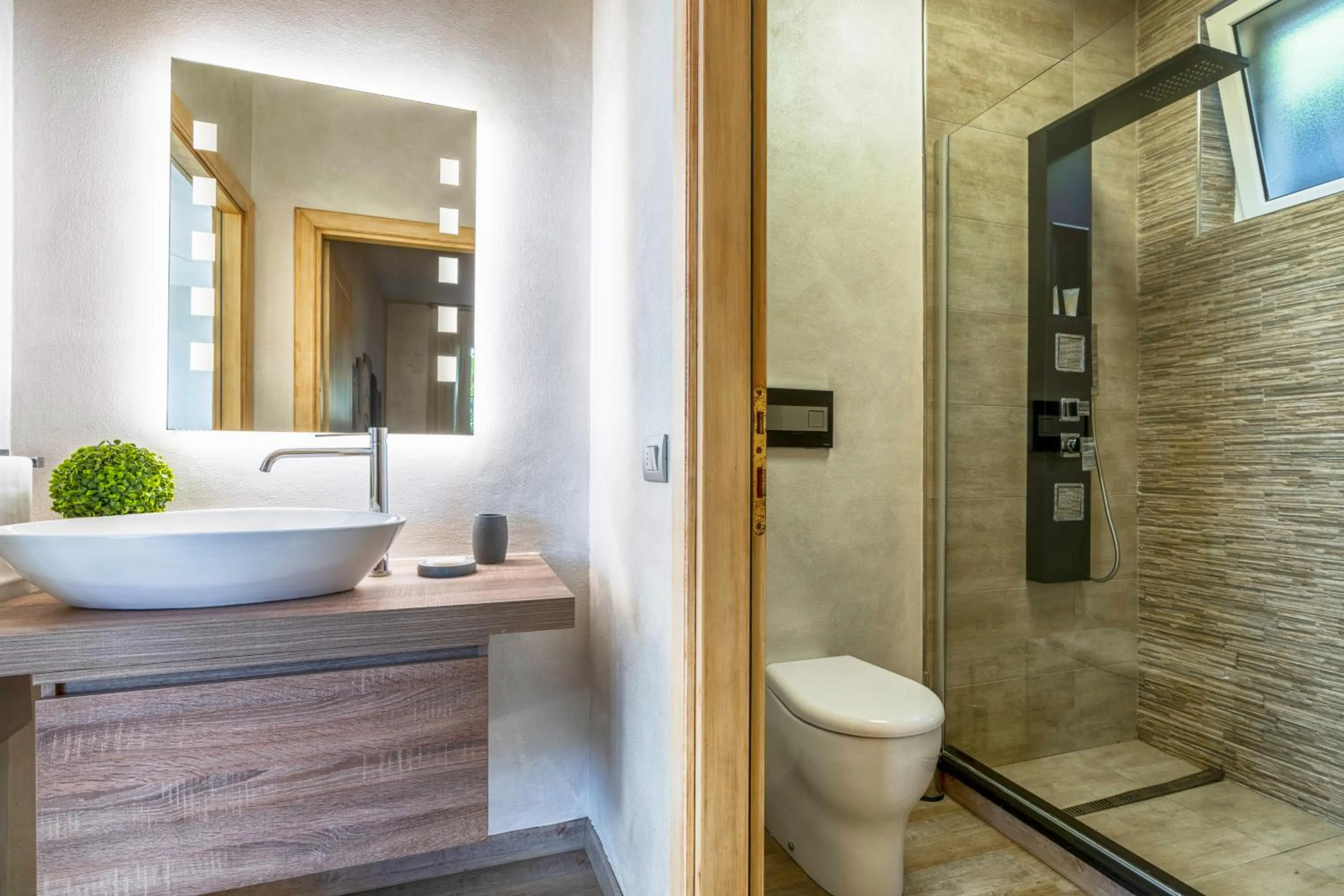 Shower in Baba Residences