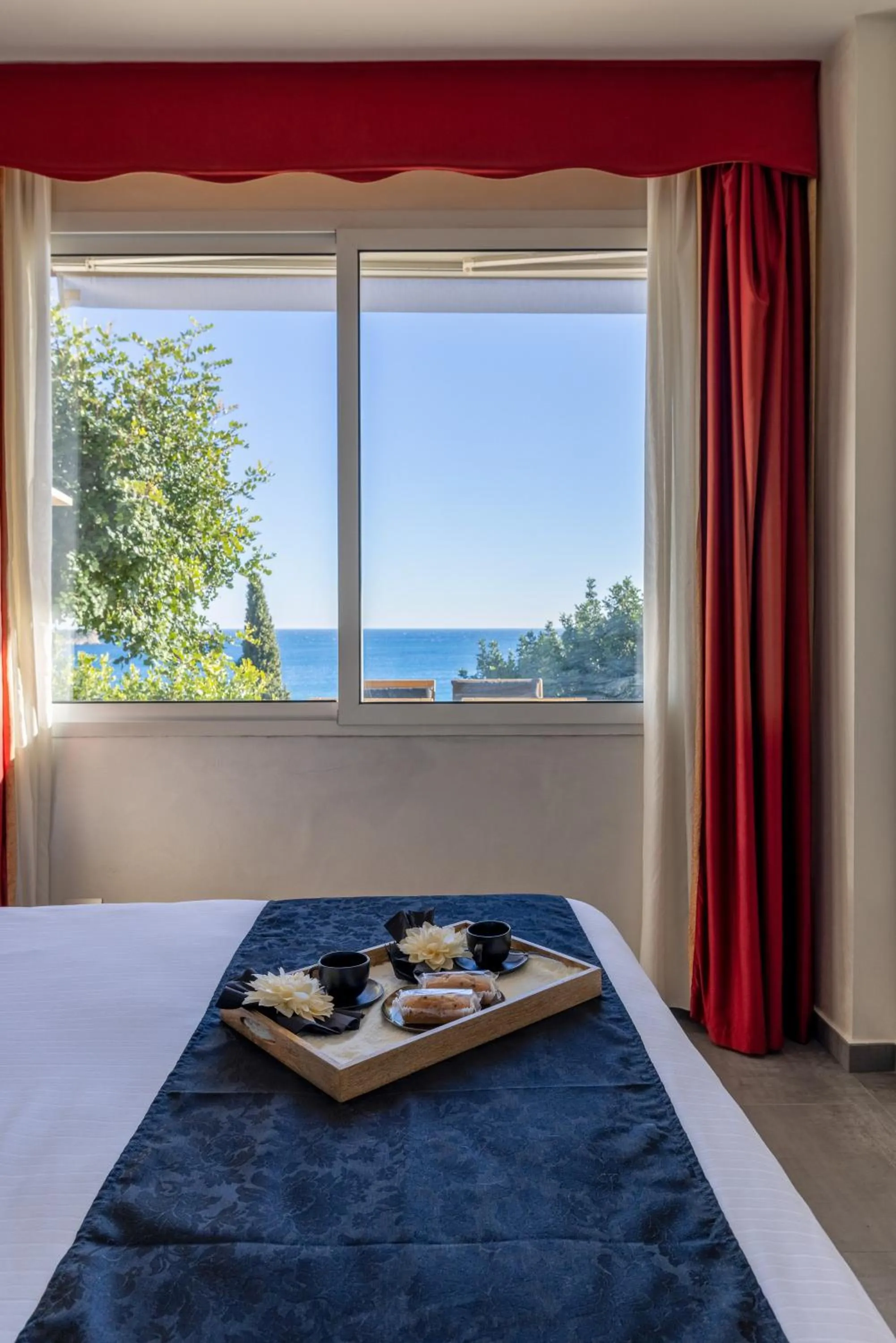 Bed in Baba Residences