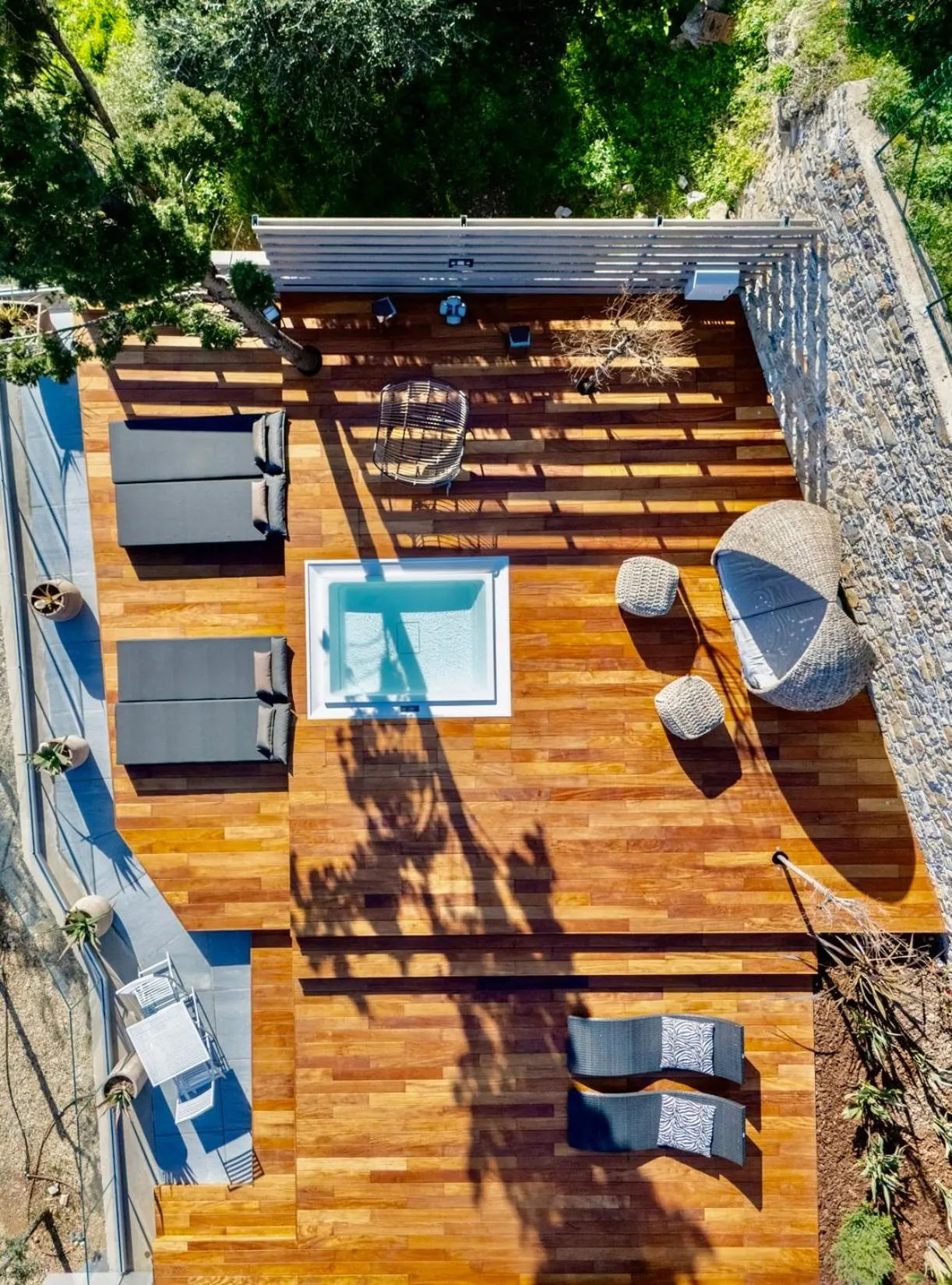 Property building in Baba Residences