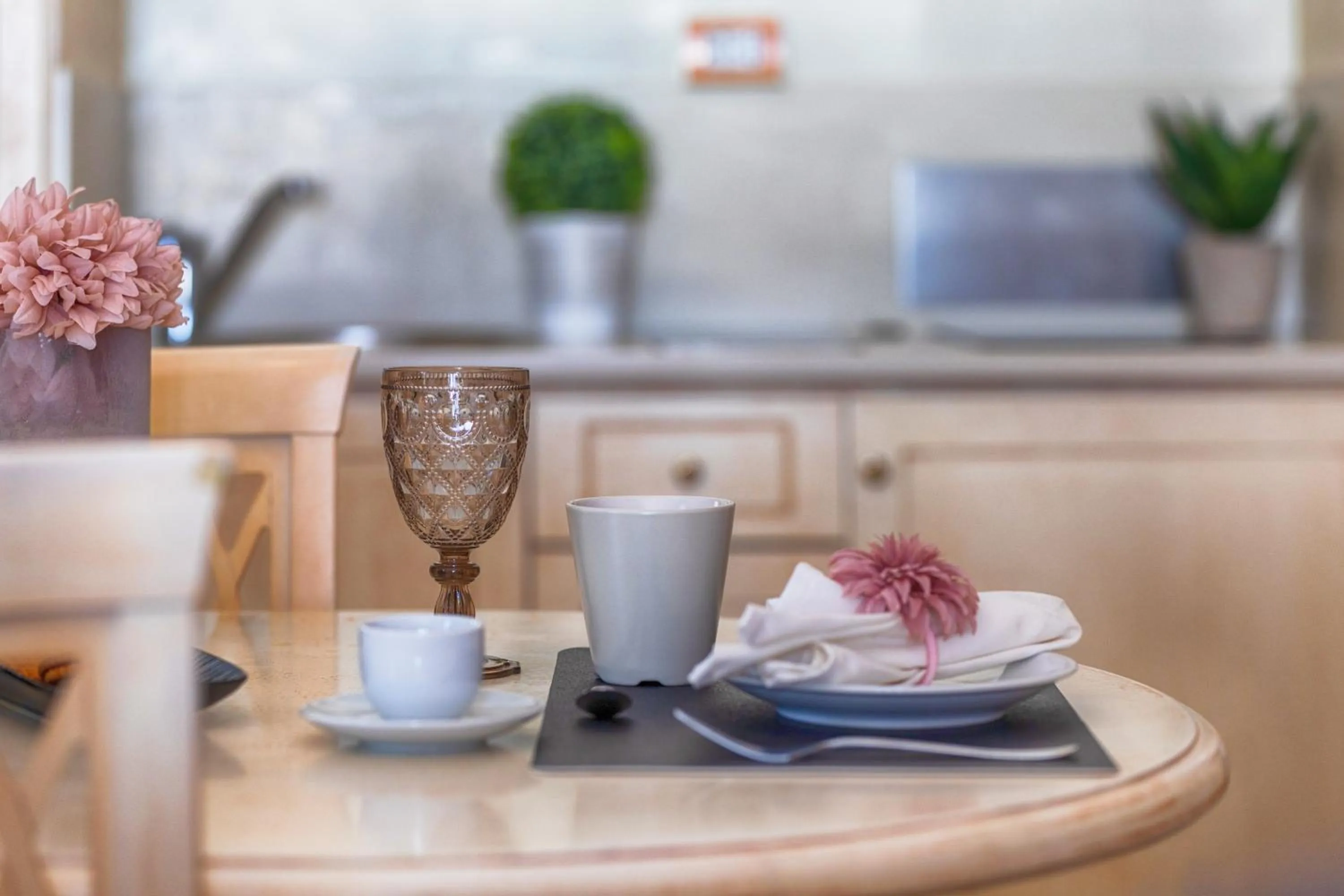 Kitchen or kitchenette in Baba Residences