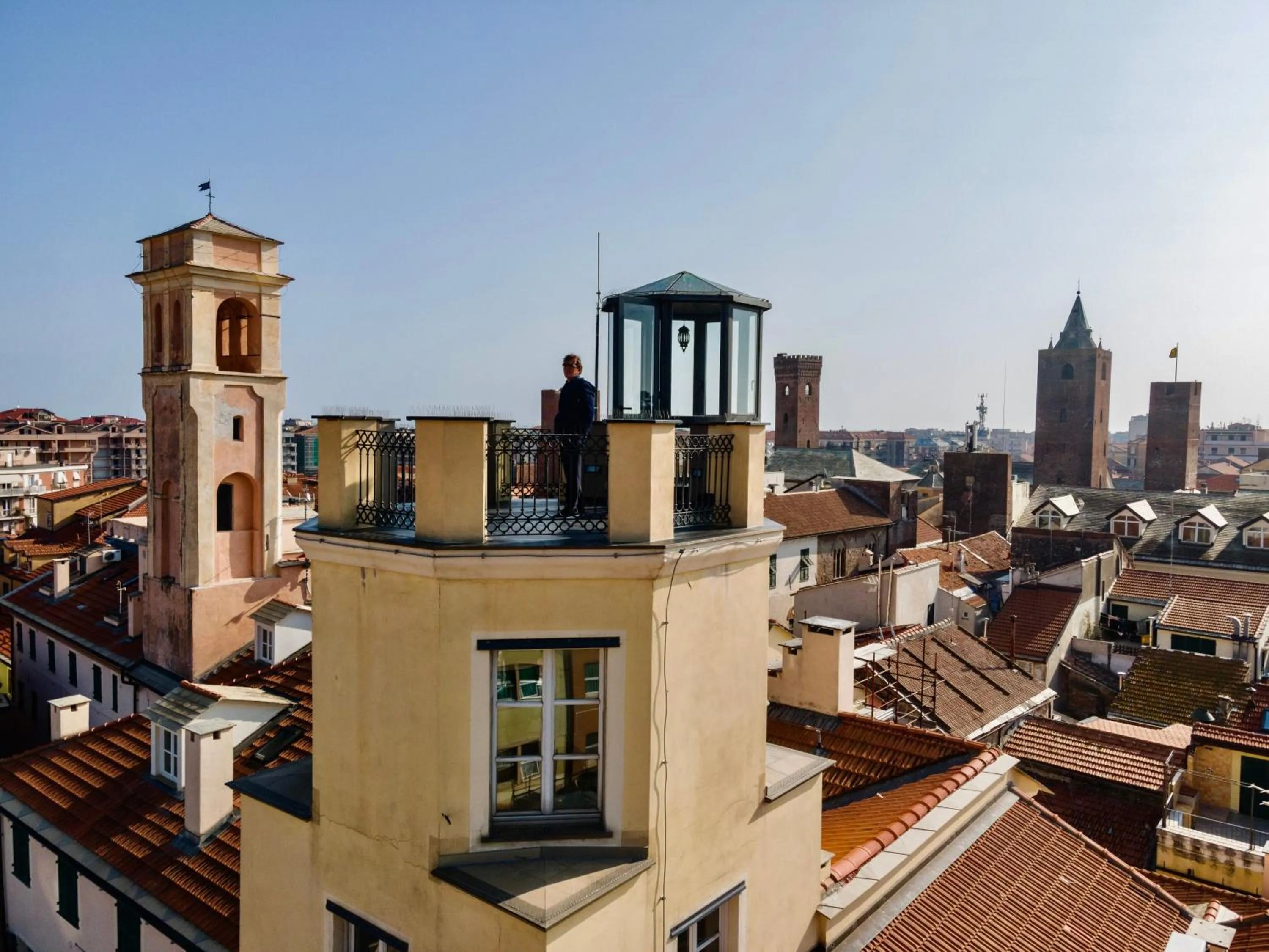 Property building in Baba Residences