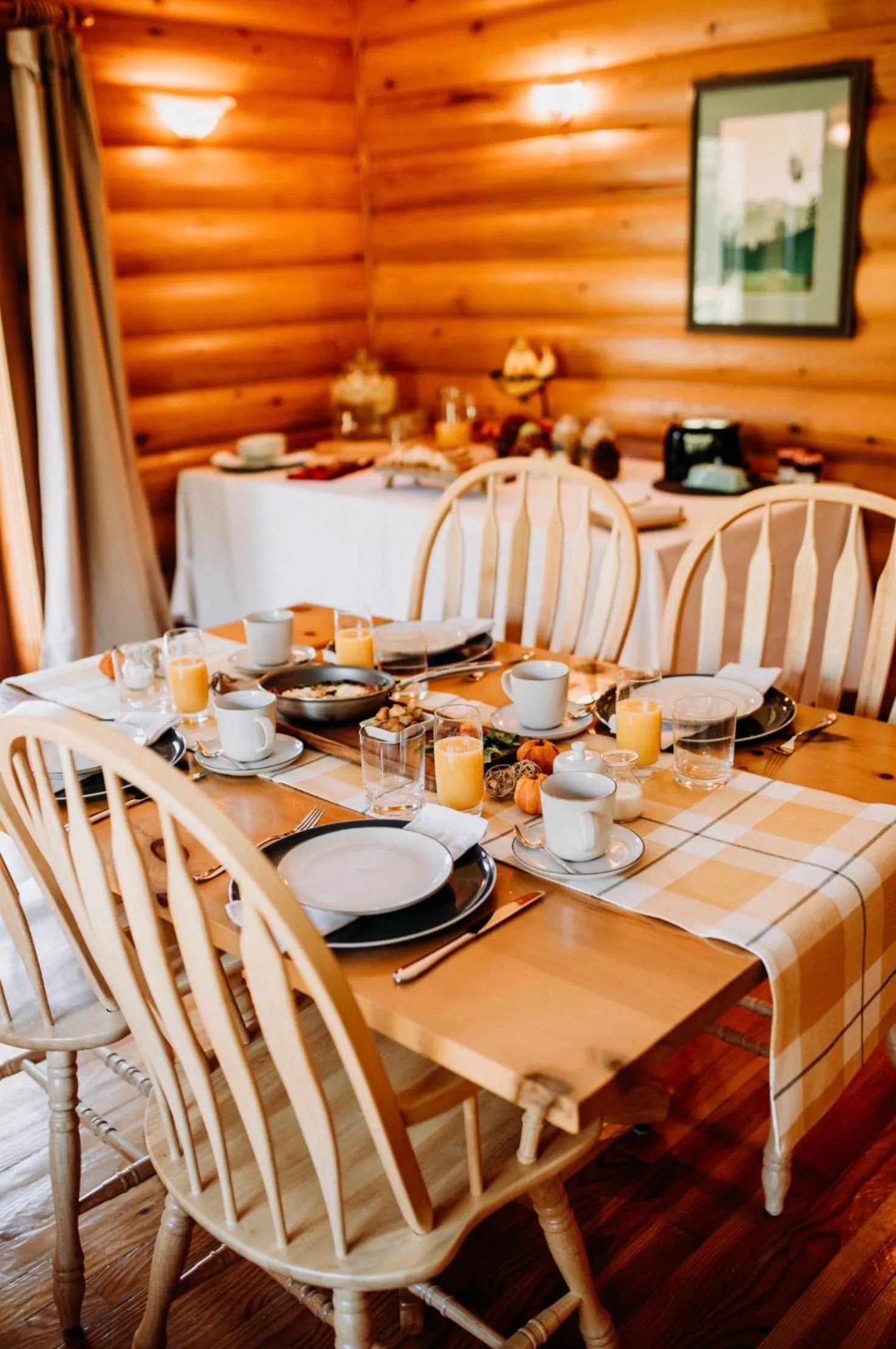 Breakfast in Cowichan River Lodge