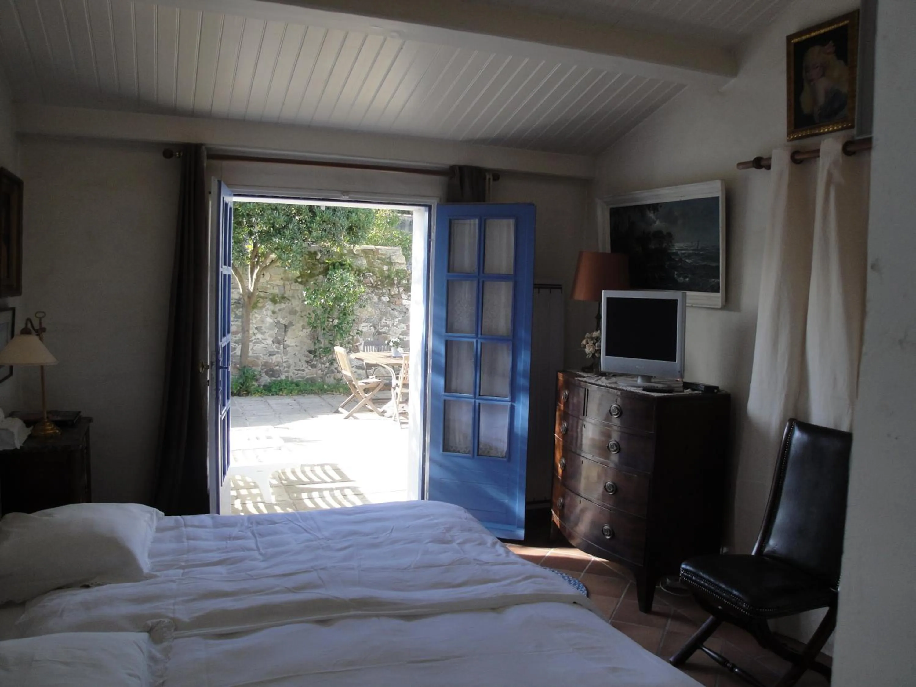 Other, Bed in Le Buzet Bleu Bed & Breakfast