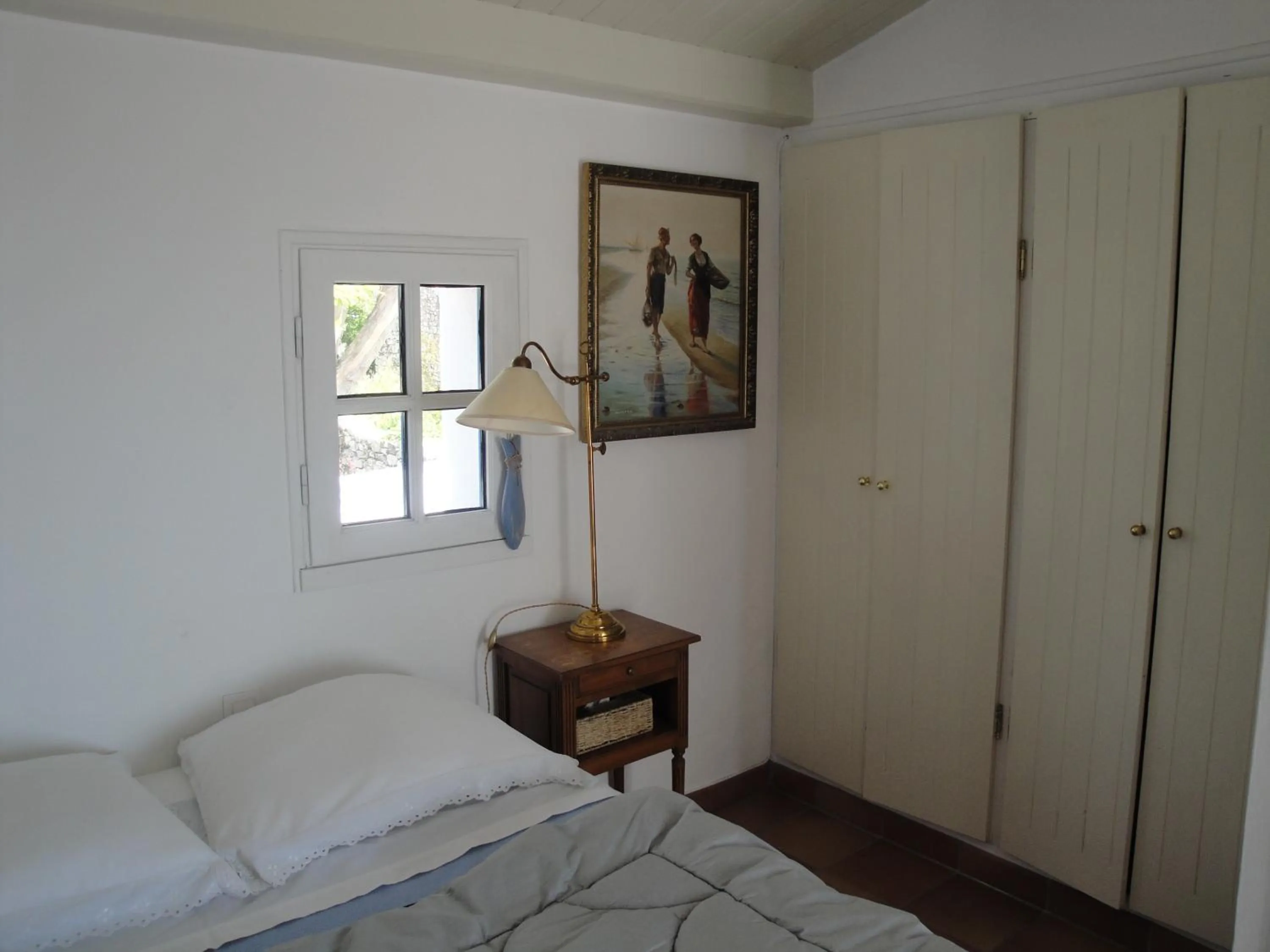 Photo of the whole room, Bed in Le Buzet Bleu Bed & Breakfast