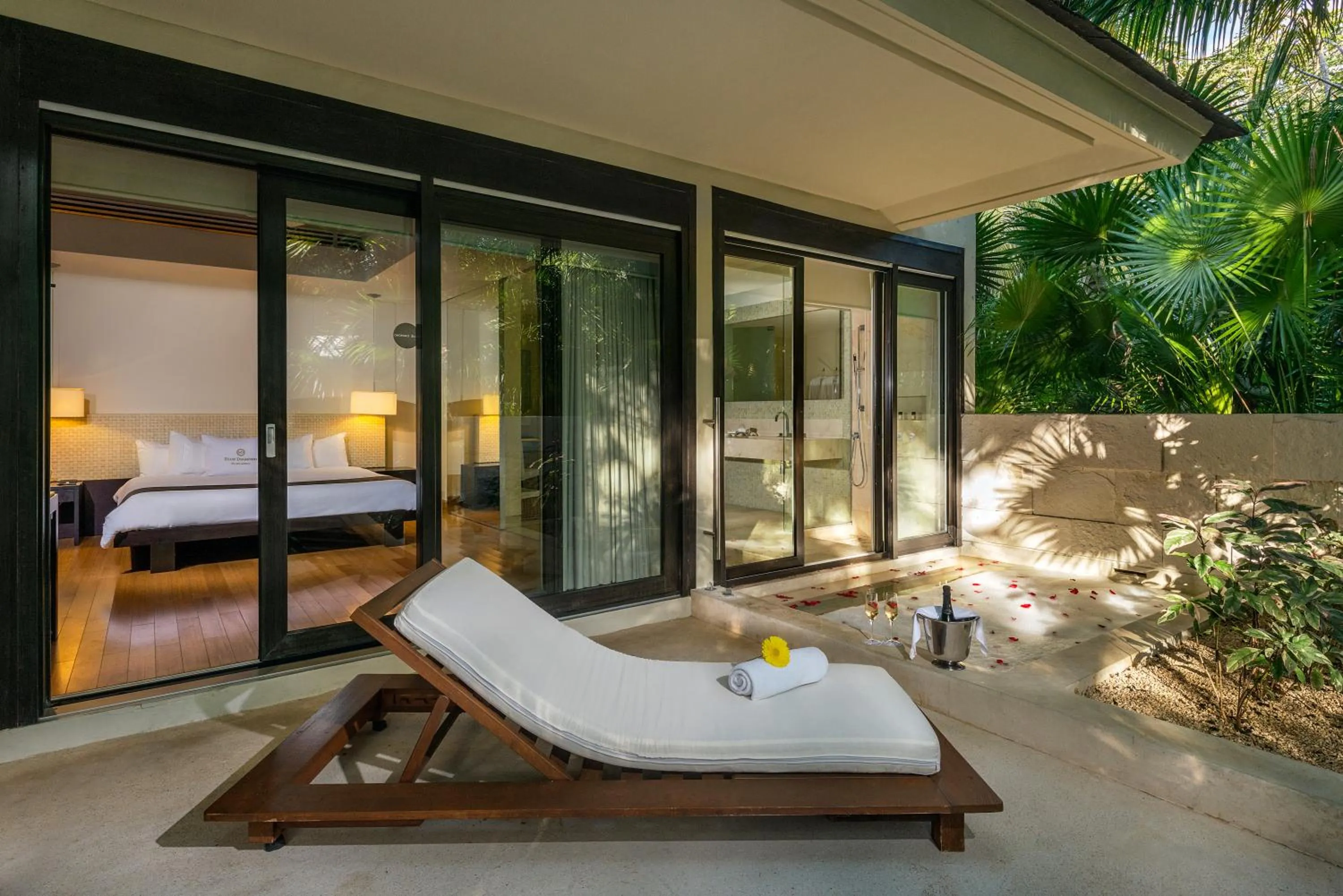 Shower, Bed in Blue Diamond Luxury Boutique - All Inclusive Adults Only