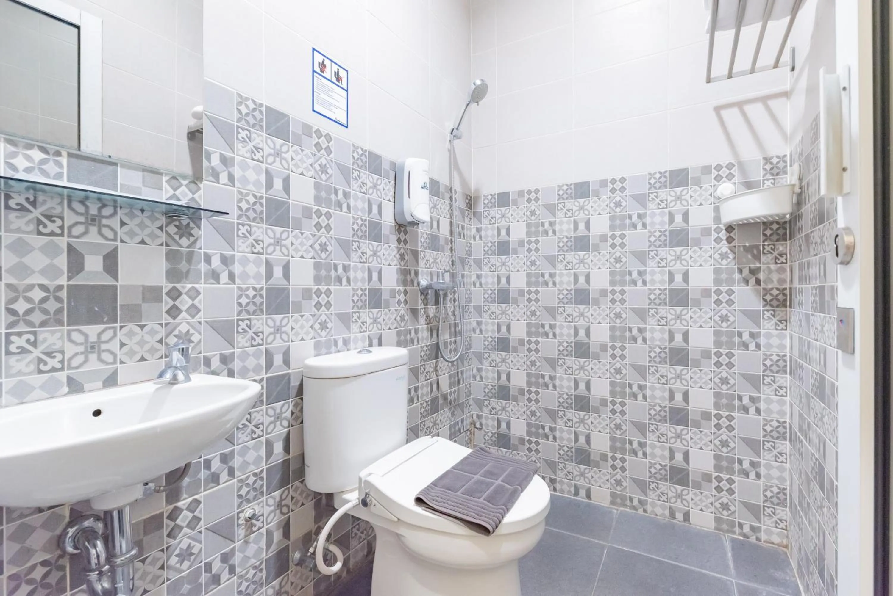 Bathroom in Urbanview Darmo Residence Bandung