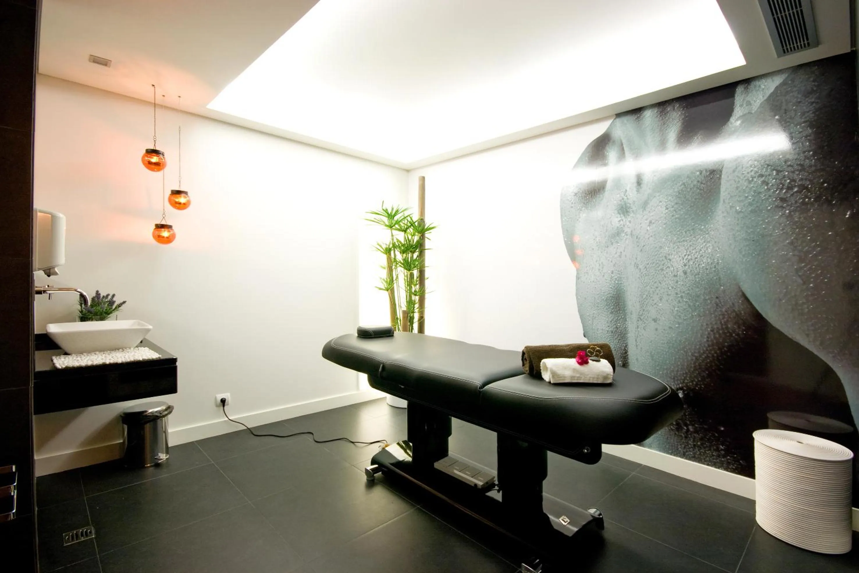 Massage in Melia Madeira Mare