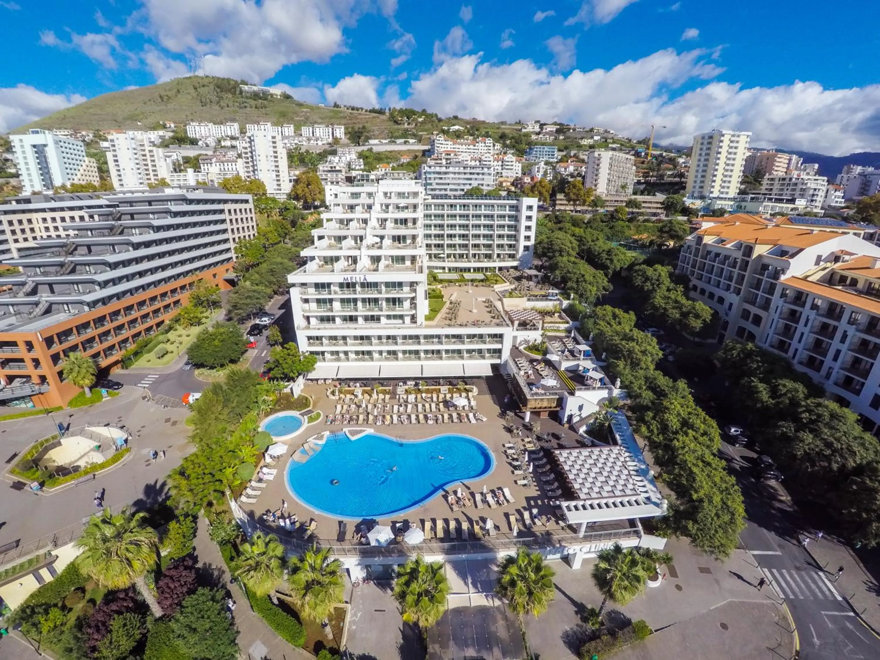 Property building in Melia Madeira Mare