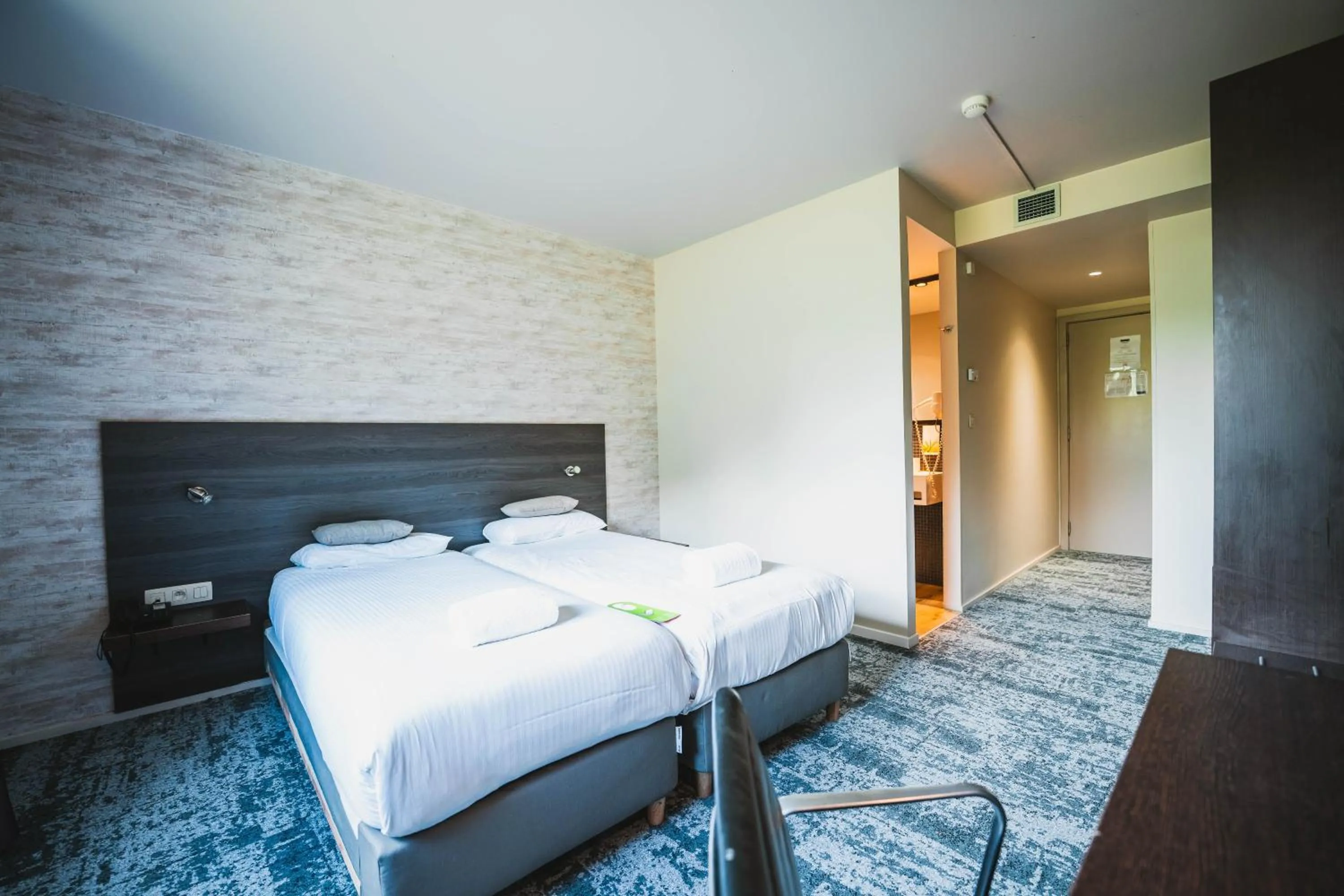 Bed in Utopia Hotel - Art & Nature Hotel