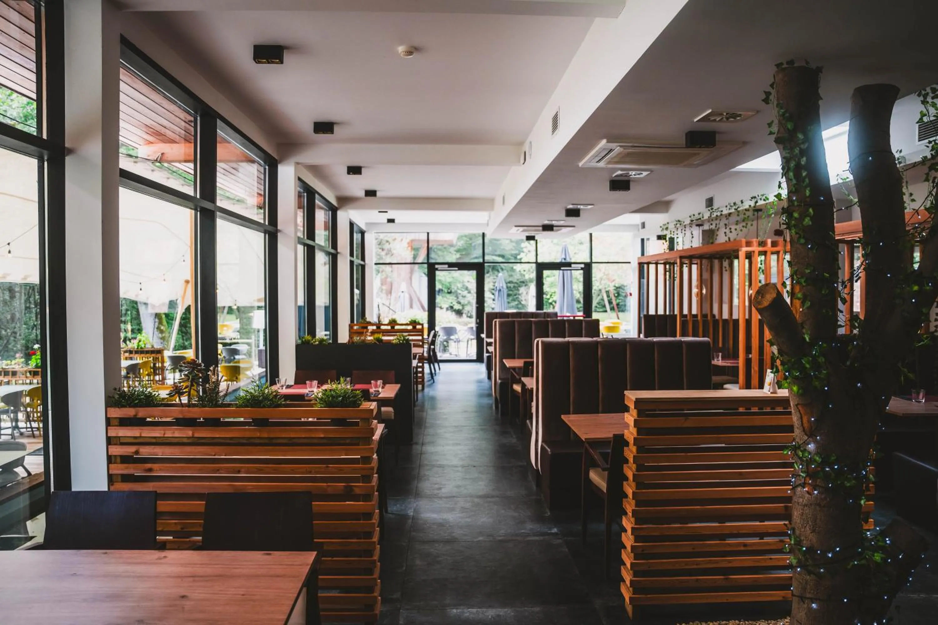 Restaurant/places to eat in Utopia Hotel - Art & Nature Hotel