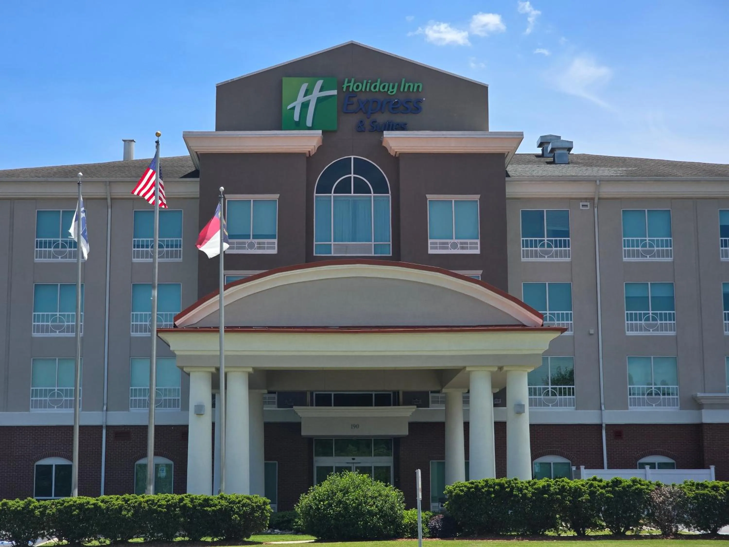 Property building in Holiday Inn Express & Suites - Smithfield/Selma by IHG