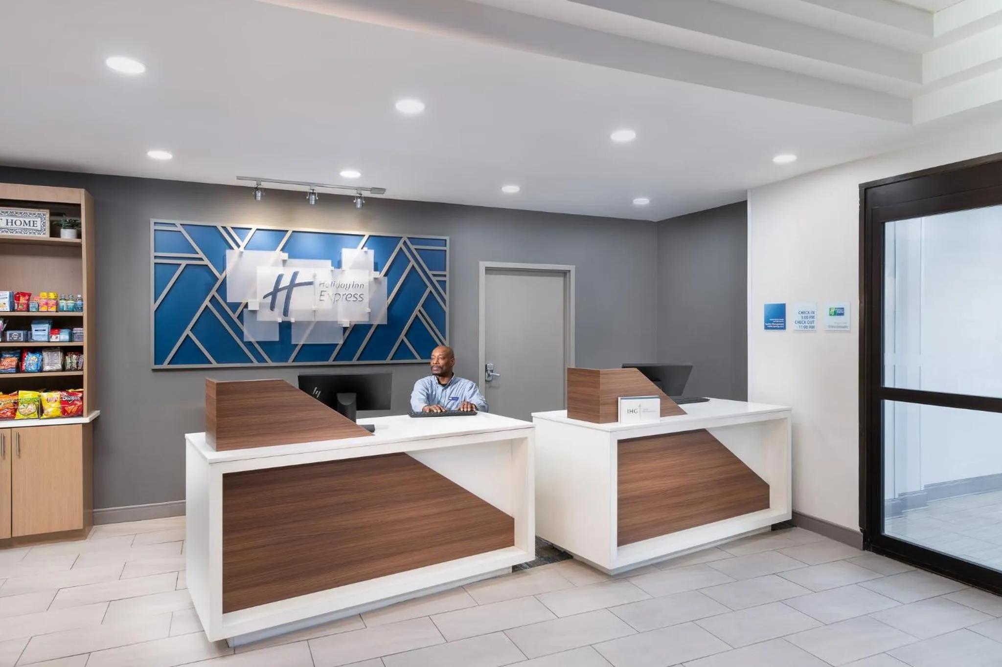 Property building in Holiday Inn Express Atlanta West - Theme Park Area by IHG