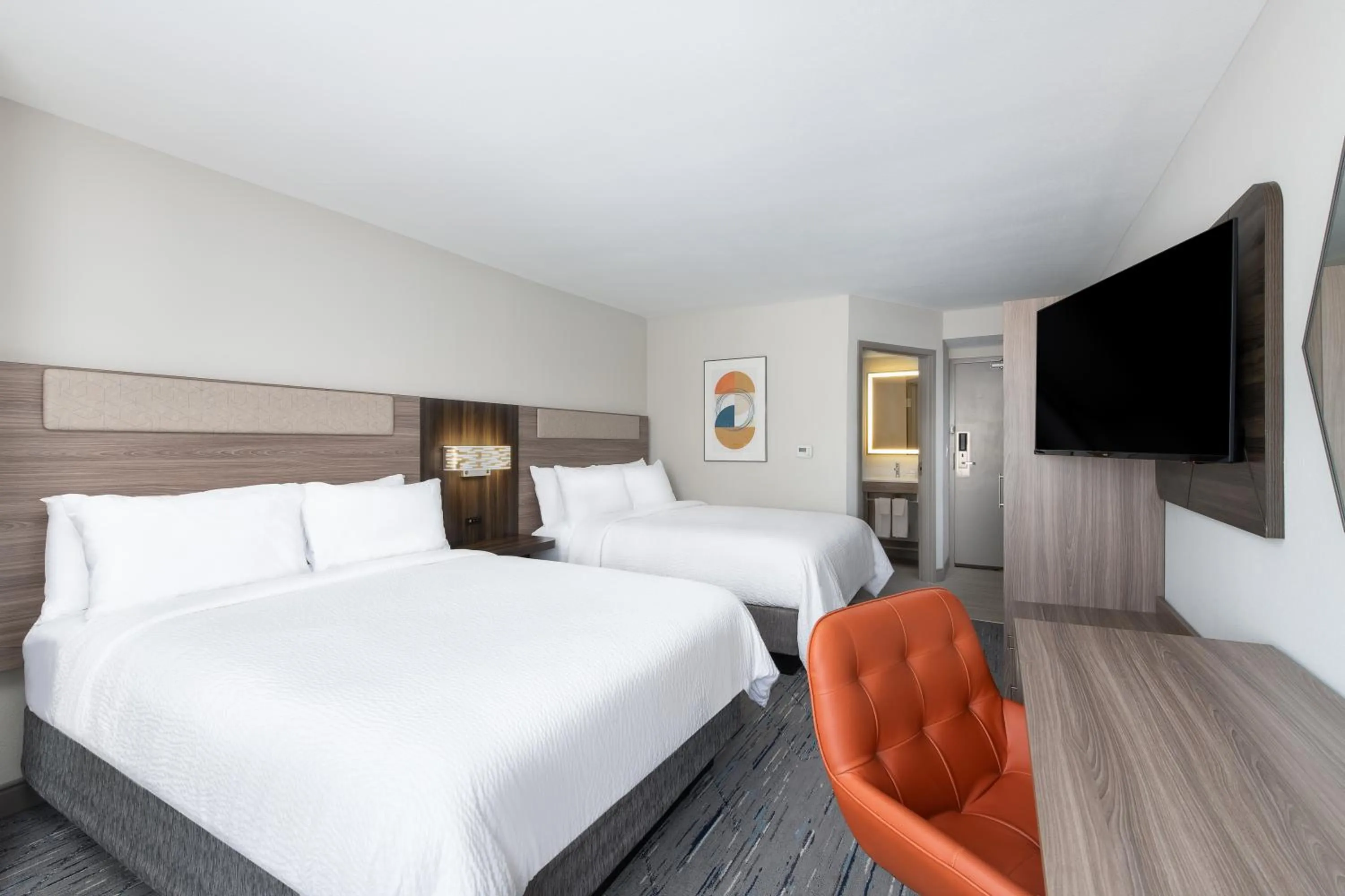 Photo of the whole room, Bed in Holiday Inn Express Atlanta West - Theme Park Area by IHG