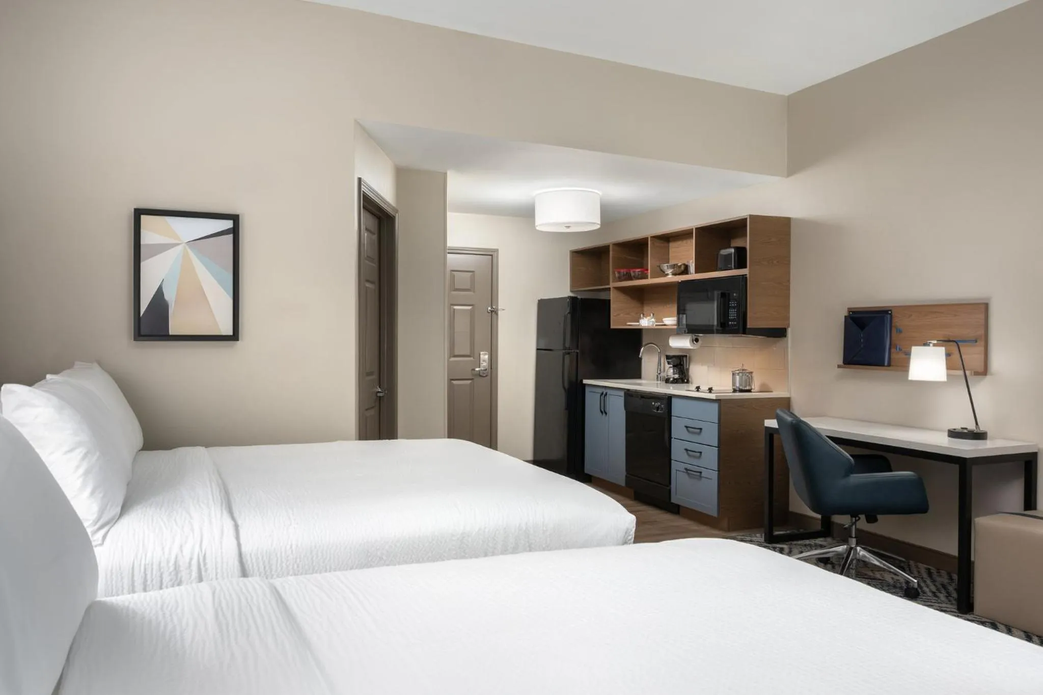 Photo of the whole room, Bed in Candlewood Suites Mooresville Lake Norman,NC by IHG