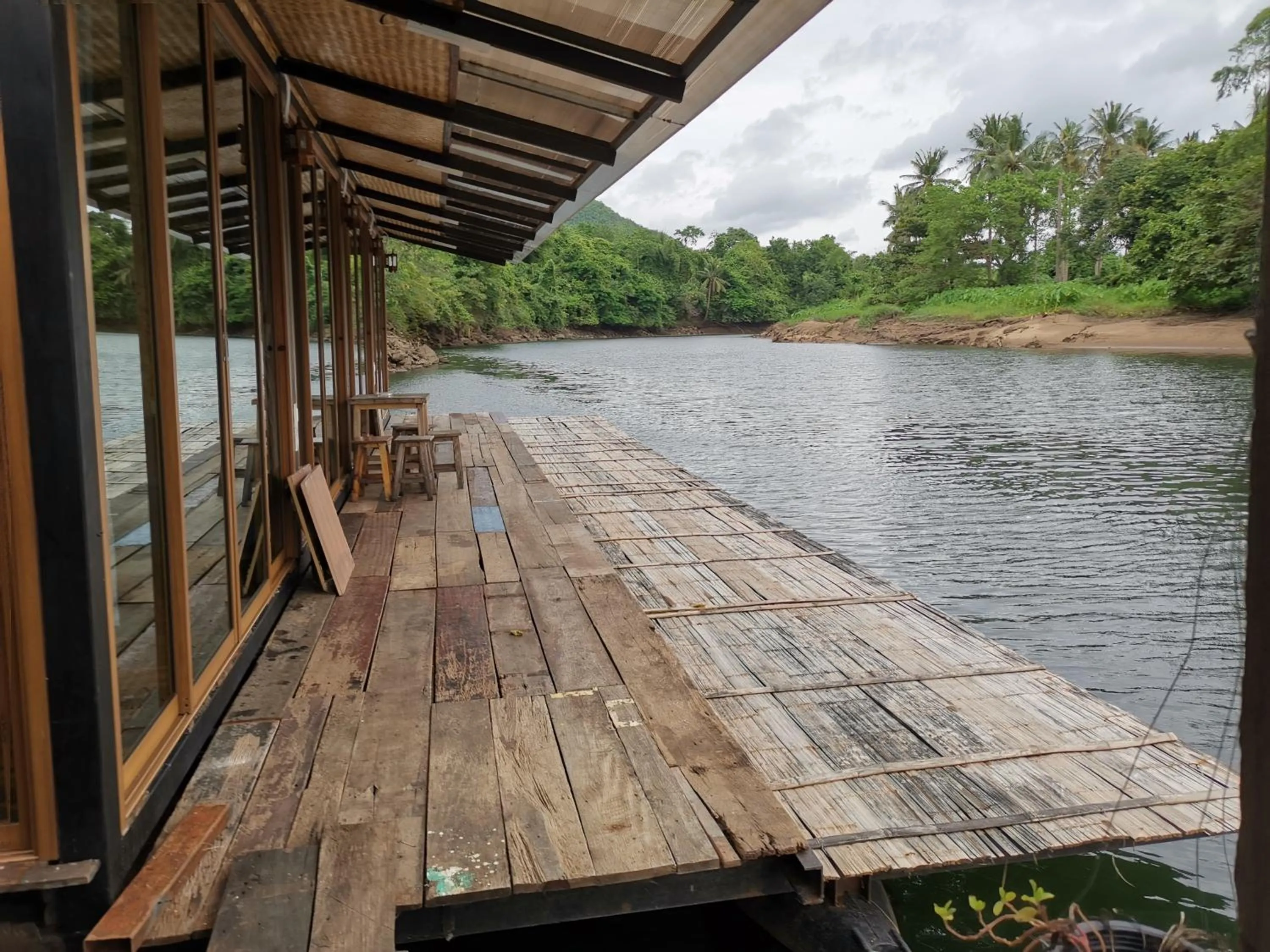 Kodaun River Kwai Resort