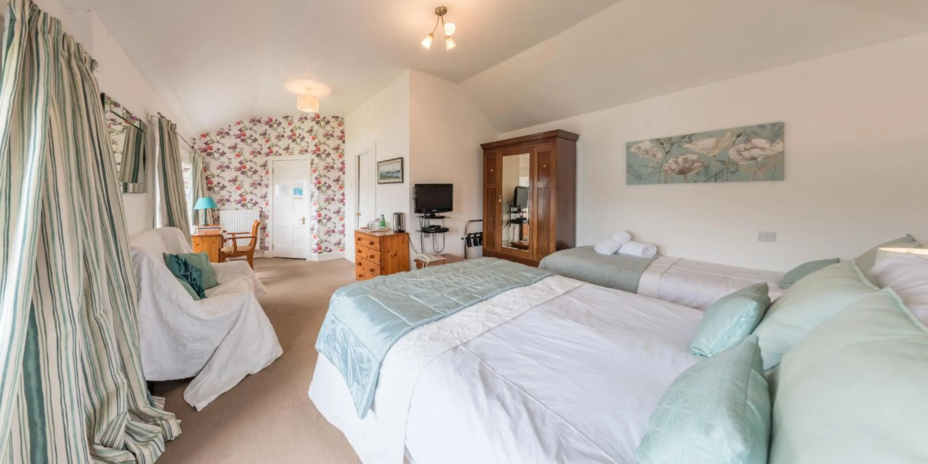 Bedroom, Bed in Craigard House Hotel